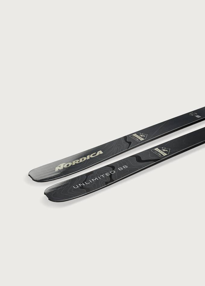 Nordica Dobermann Multigara DC Skis + Comp 13 FDT Bindings