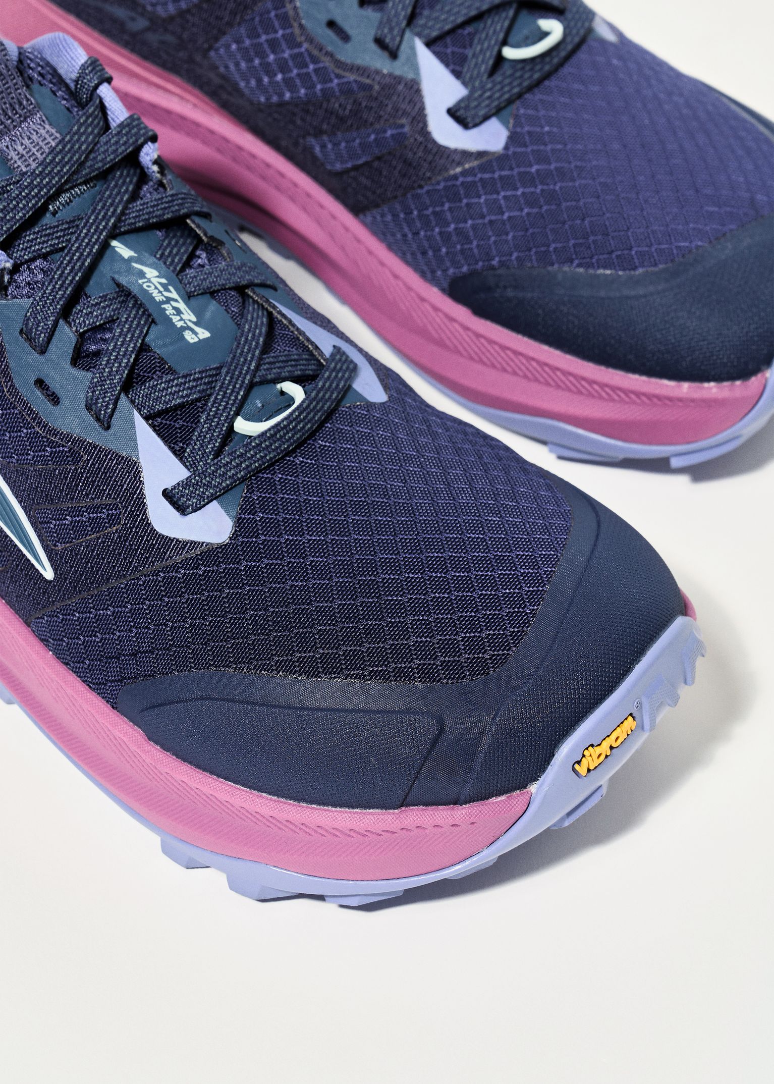 Roomy toe box 