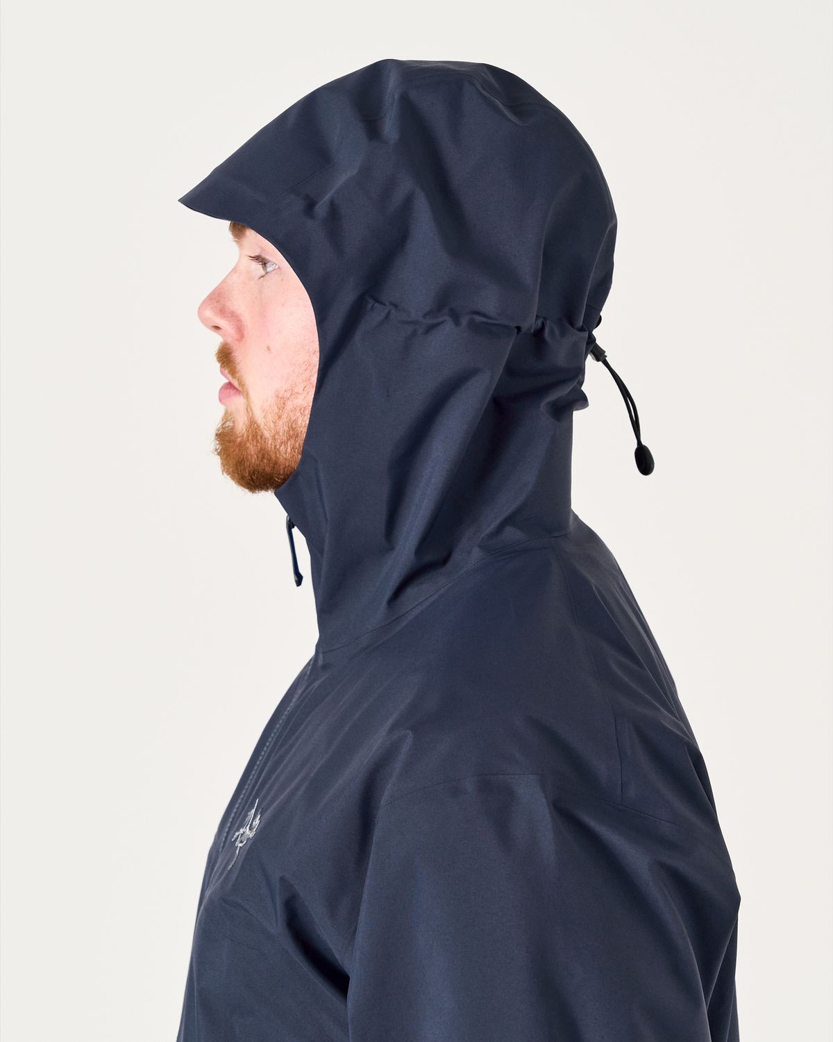 Adjustable low-profile StormHood 