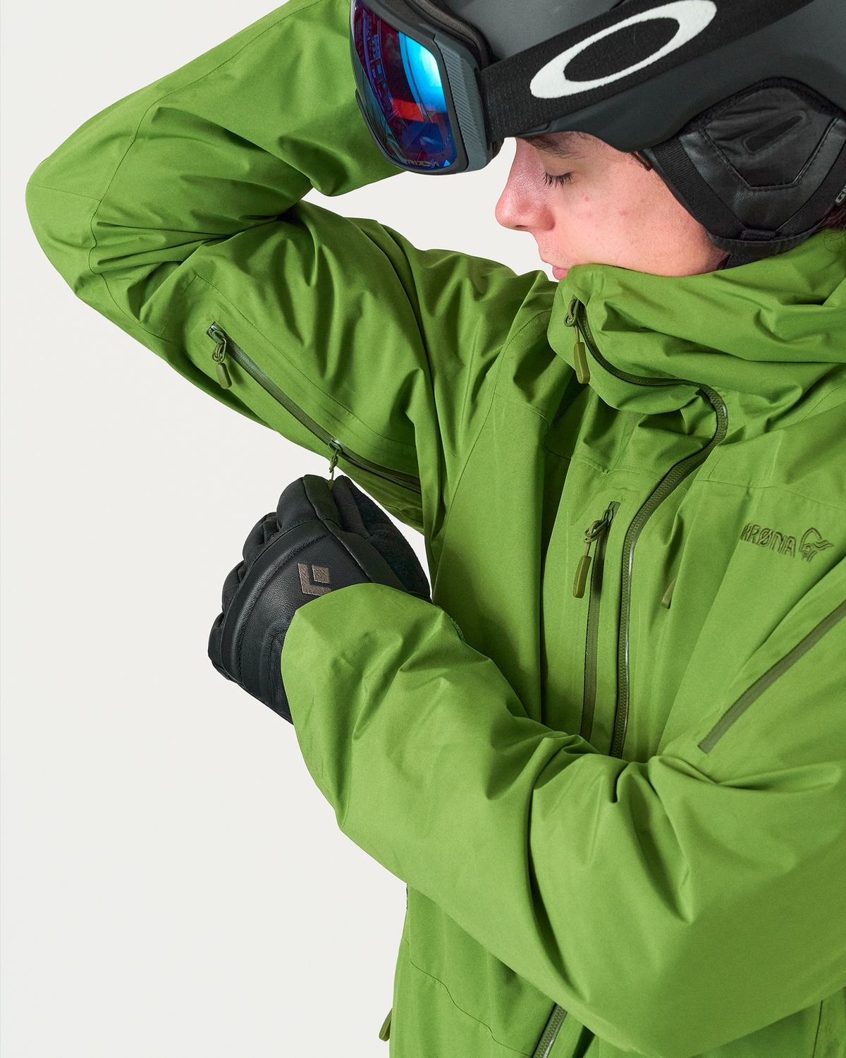 Underarm Venting Zips