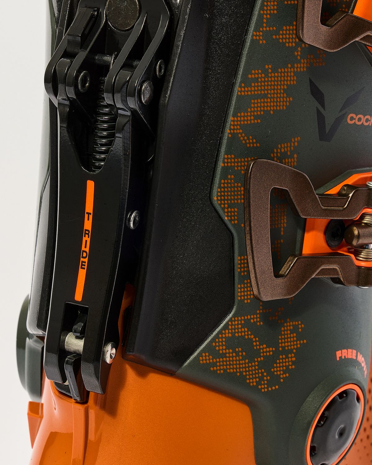 T-RIDE walk mechanism with locking dial