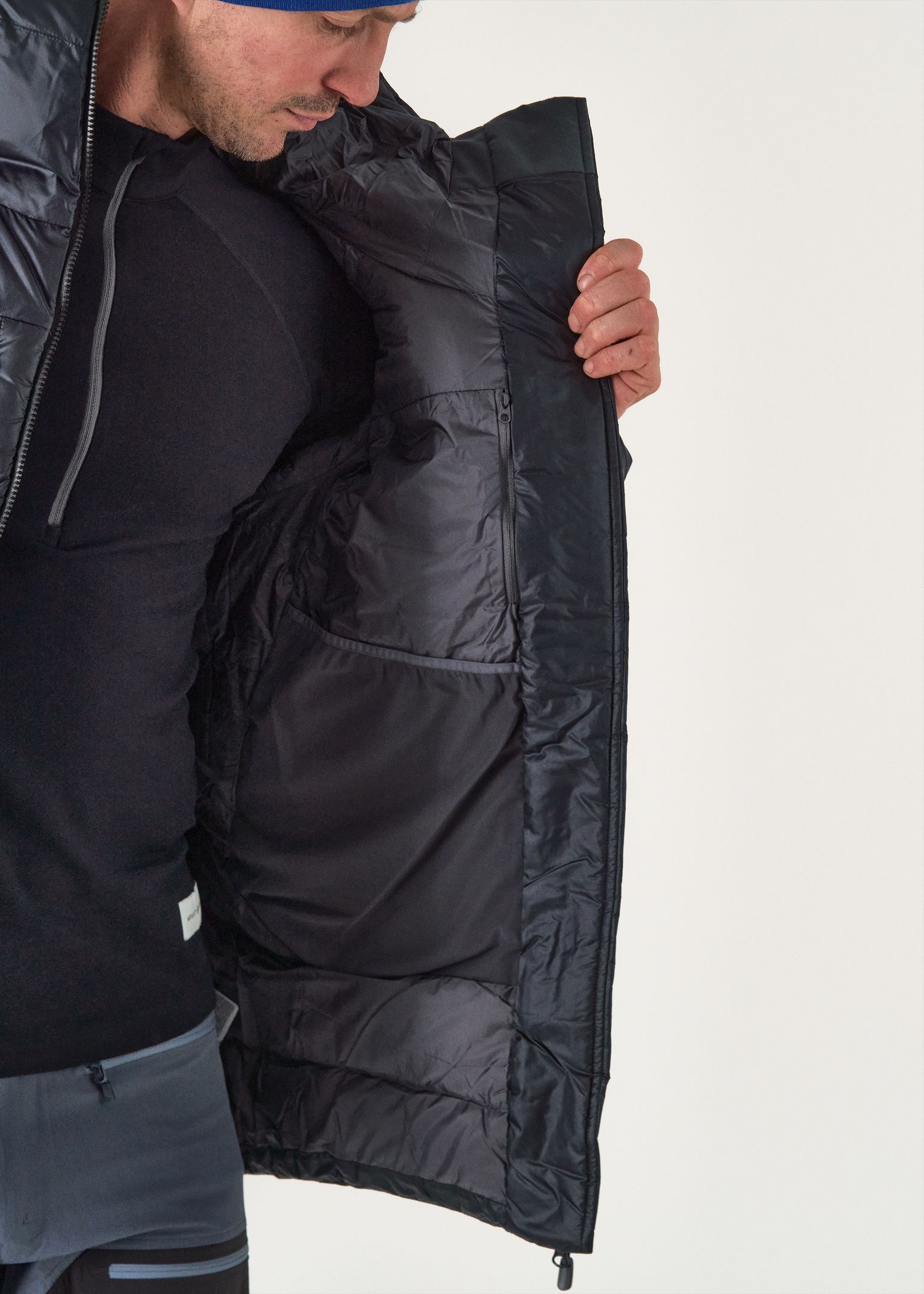 Internal pocket  
