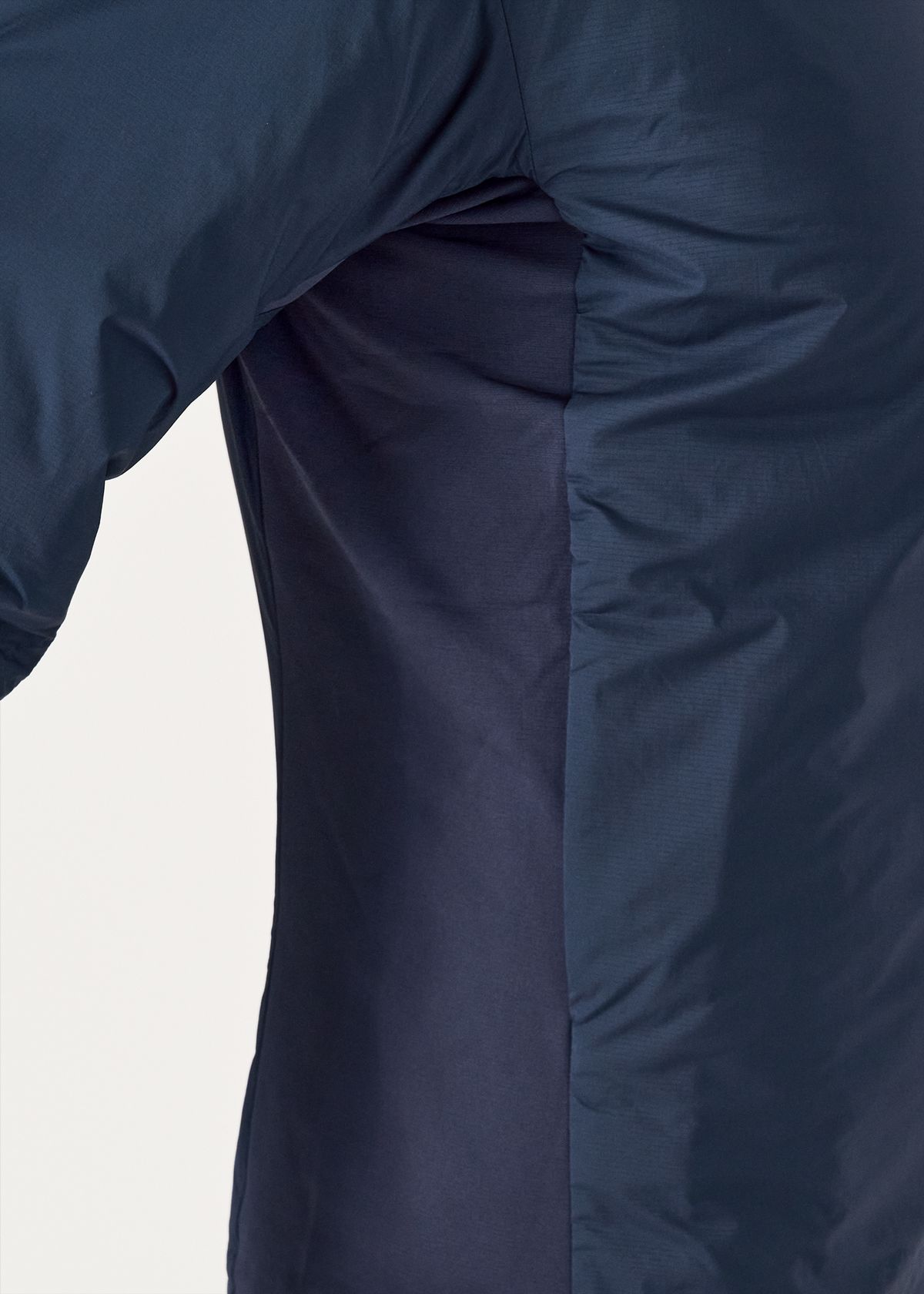  Adjustable helmet compatible StormHood 