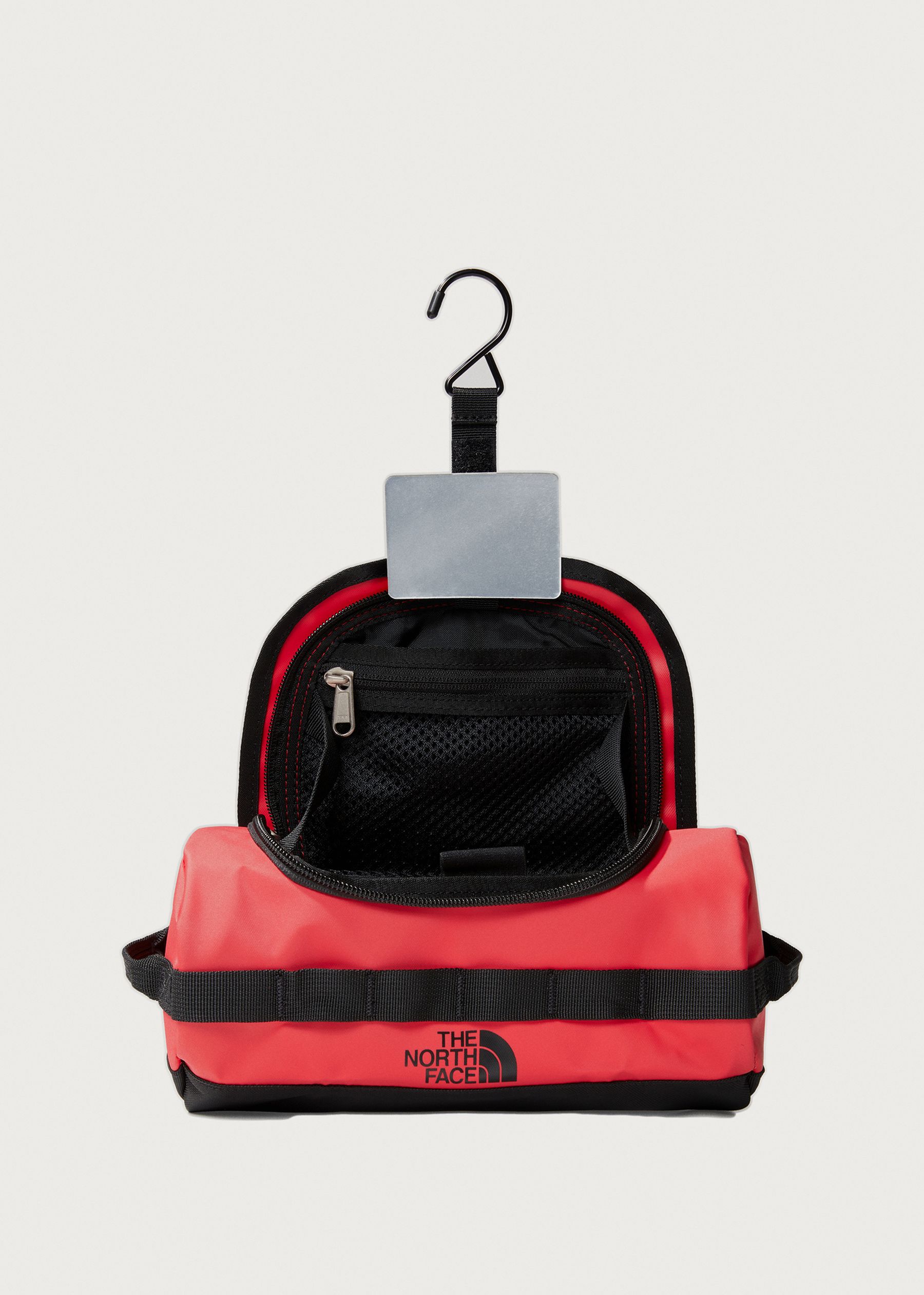 The North Face Base Camp Travel Canister SML