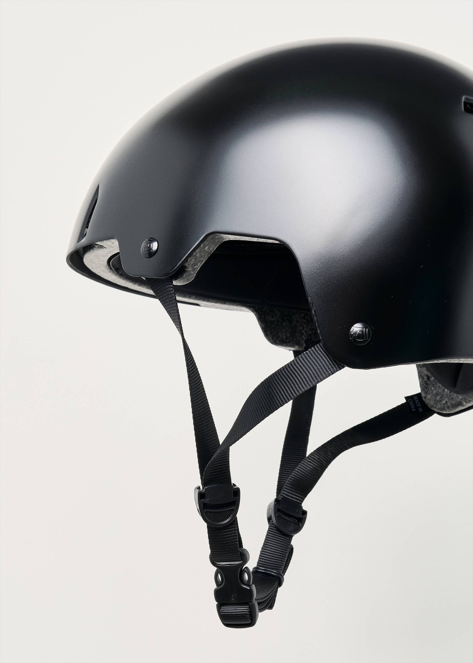 Image - 2 - Icon Brain Bucket