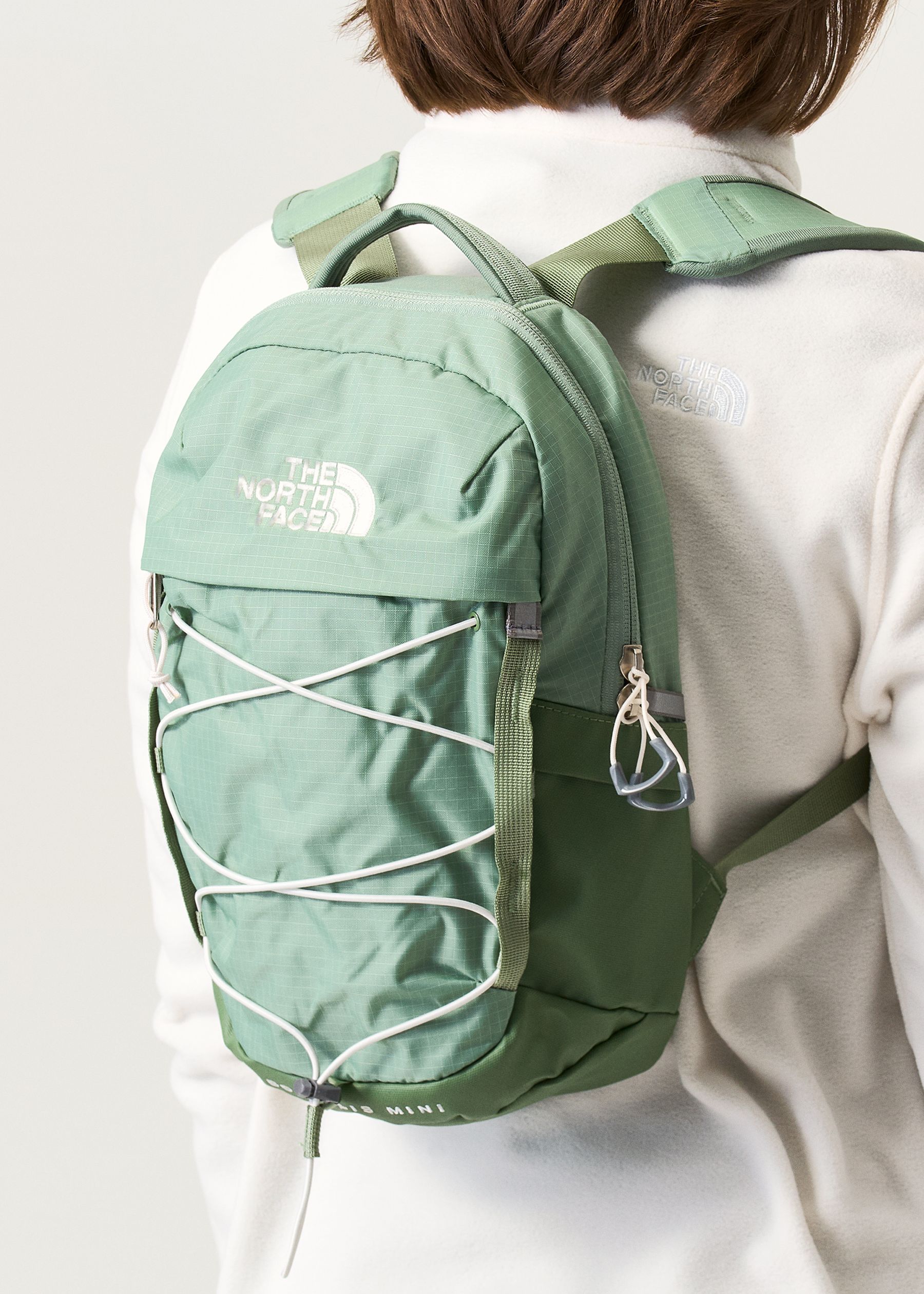 patagonia black holetm wheeled duffel bag 40l Hole Our Black Hole Wheeled Embroidery:Navy with White Outline enable_promo_text_site Archeon Everyday Backpack -