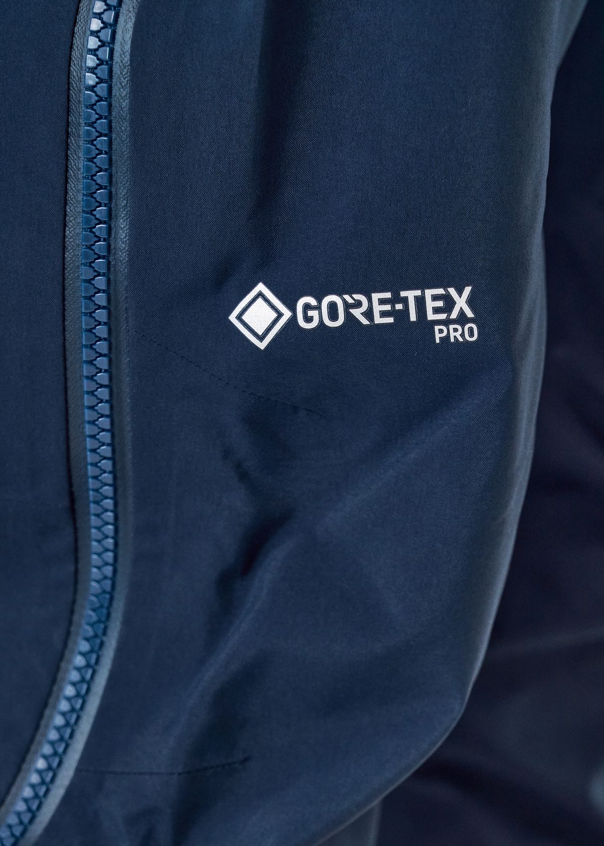  GORE-TEX Pro Most Breathable waterproof protection 