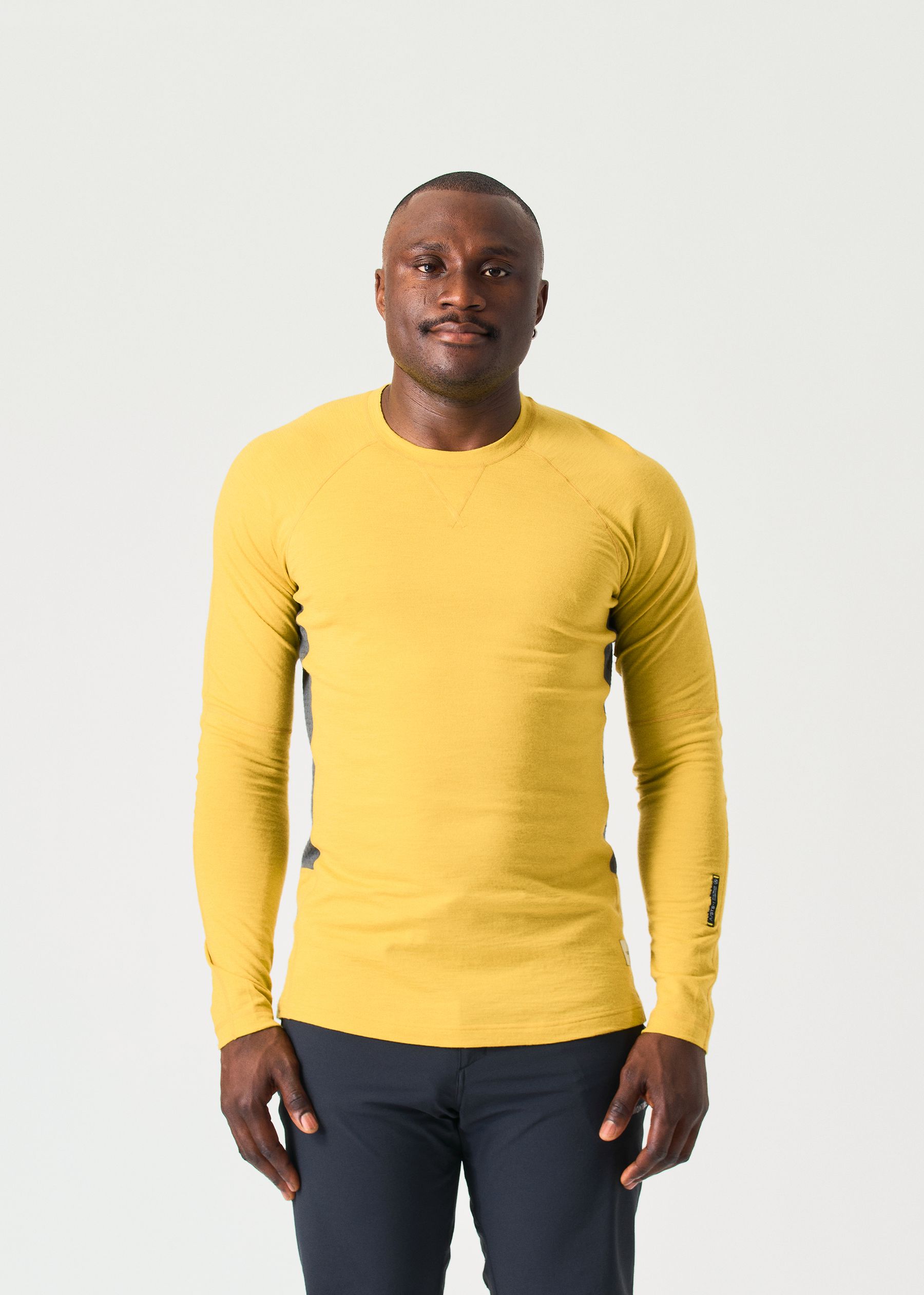 Image - 1 - Flatiron 185 Merino Long Sleeve Crew