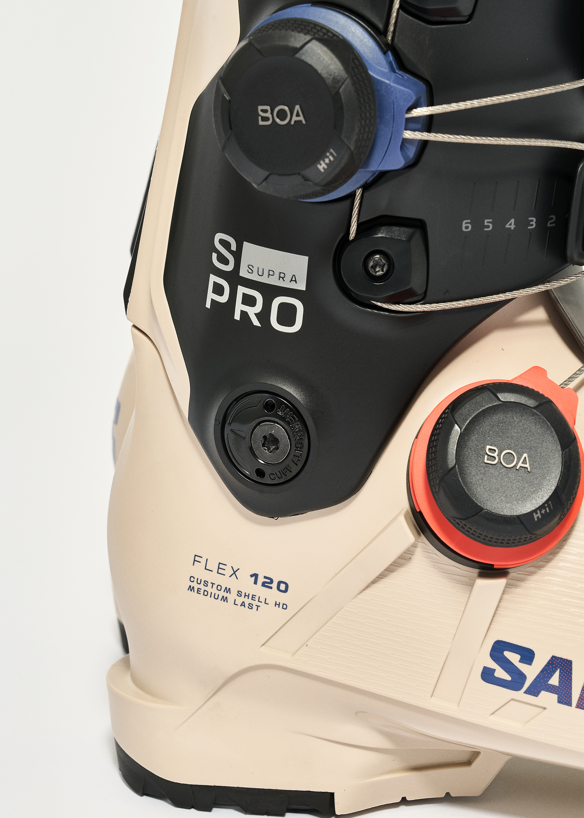 701502900_studio_ellisbrigham_