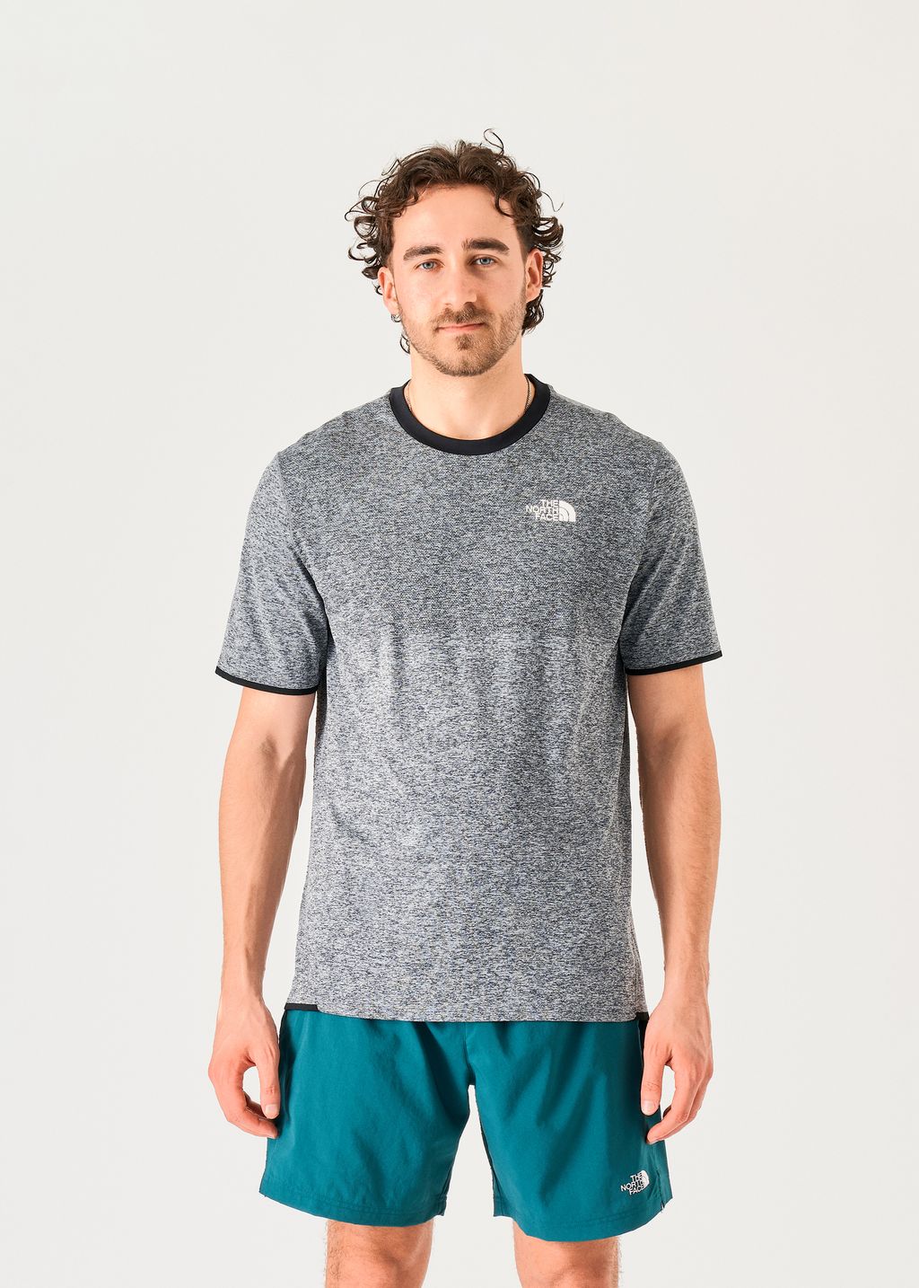 Tシャツ・カットソー The North Face Valday Tech T-Shirt The North Face Valday tech t-shirt | MONUMNTGYHTR