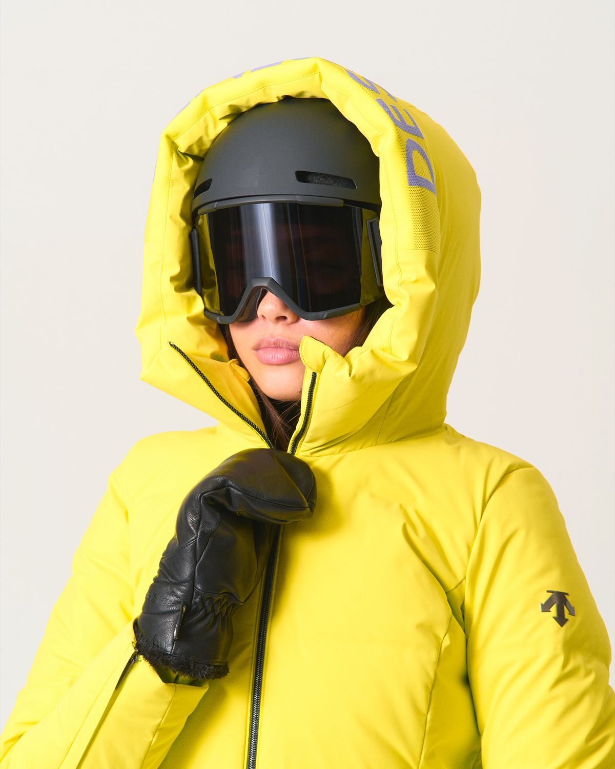 Oversized funnel hood