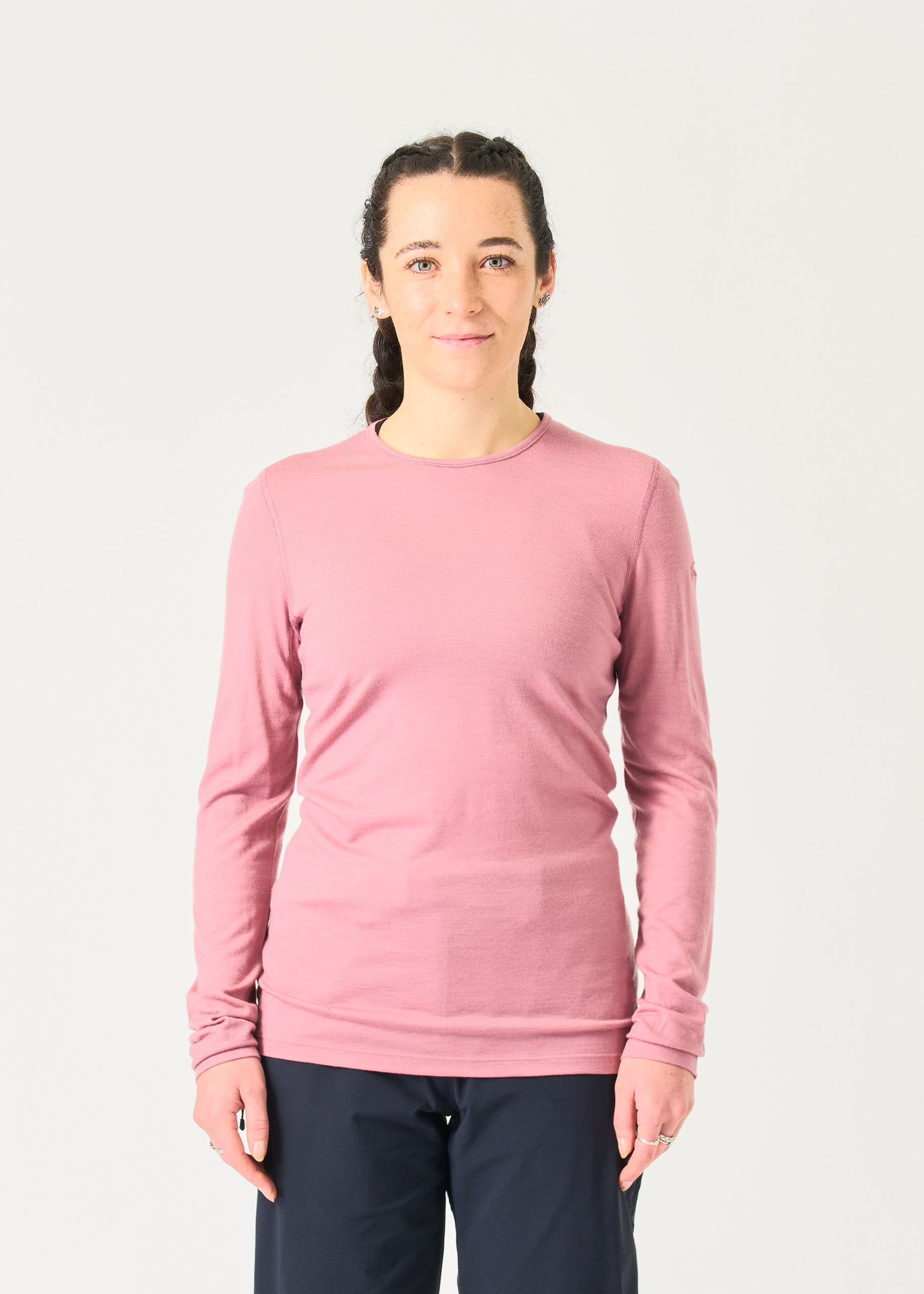 Image - 1 - Bodyfit 200 Oasis Long Sleeved Crew