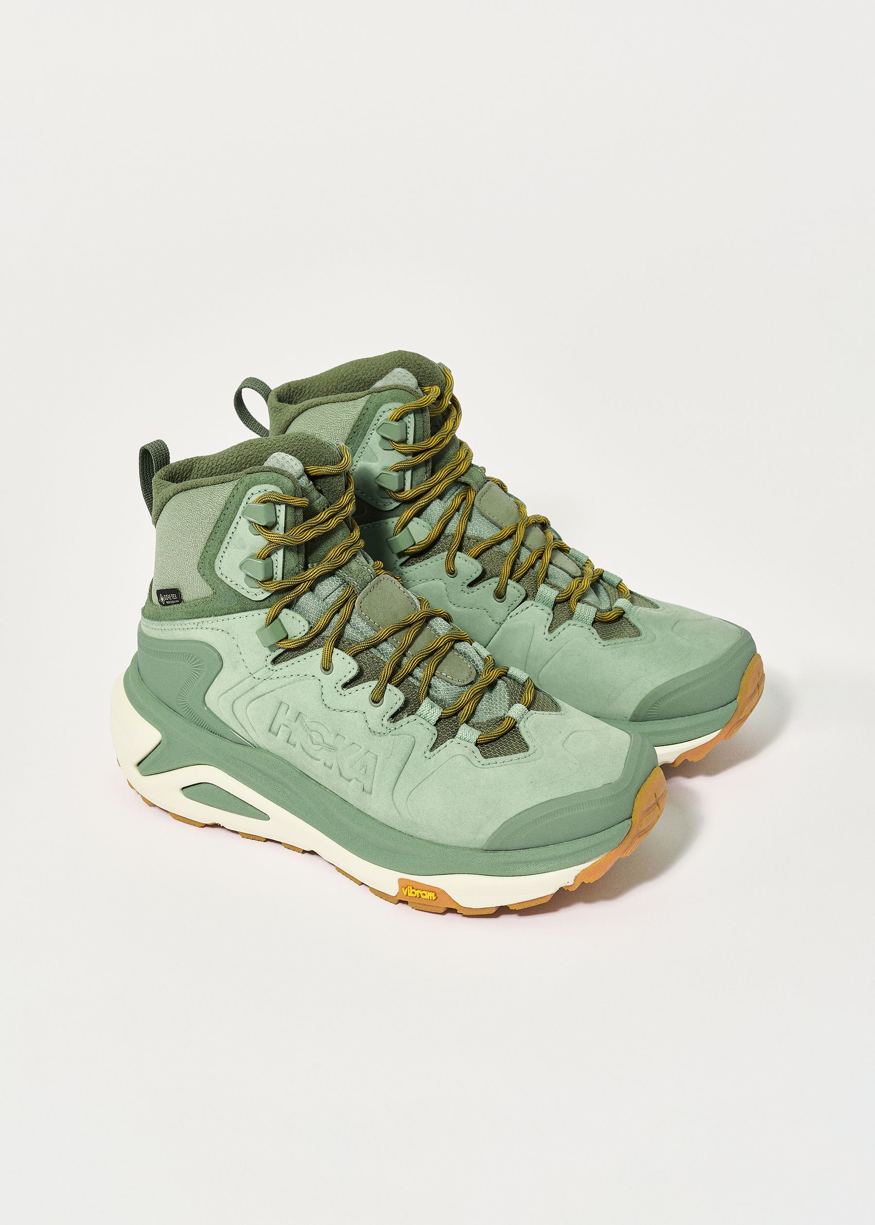 Image - 2 - Kaha 3 GORE-TEX Walking Boots