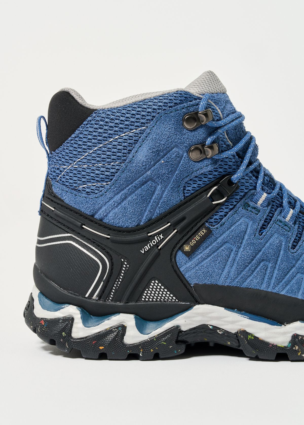 GORE-TEX waterproof protection