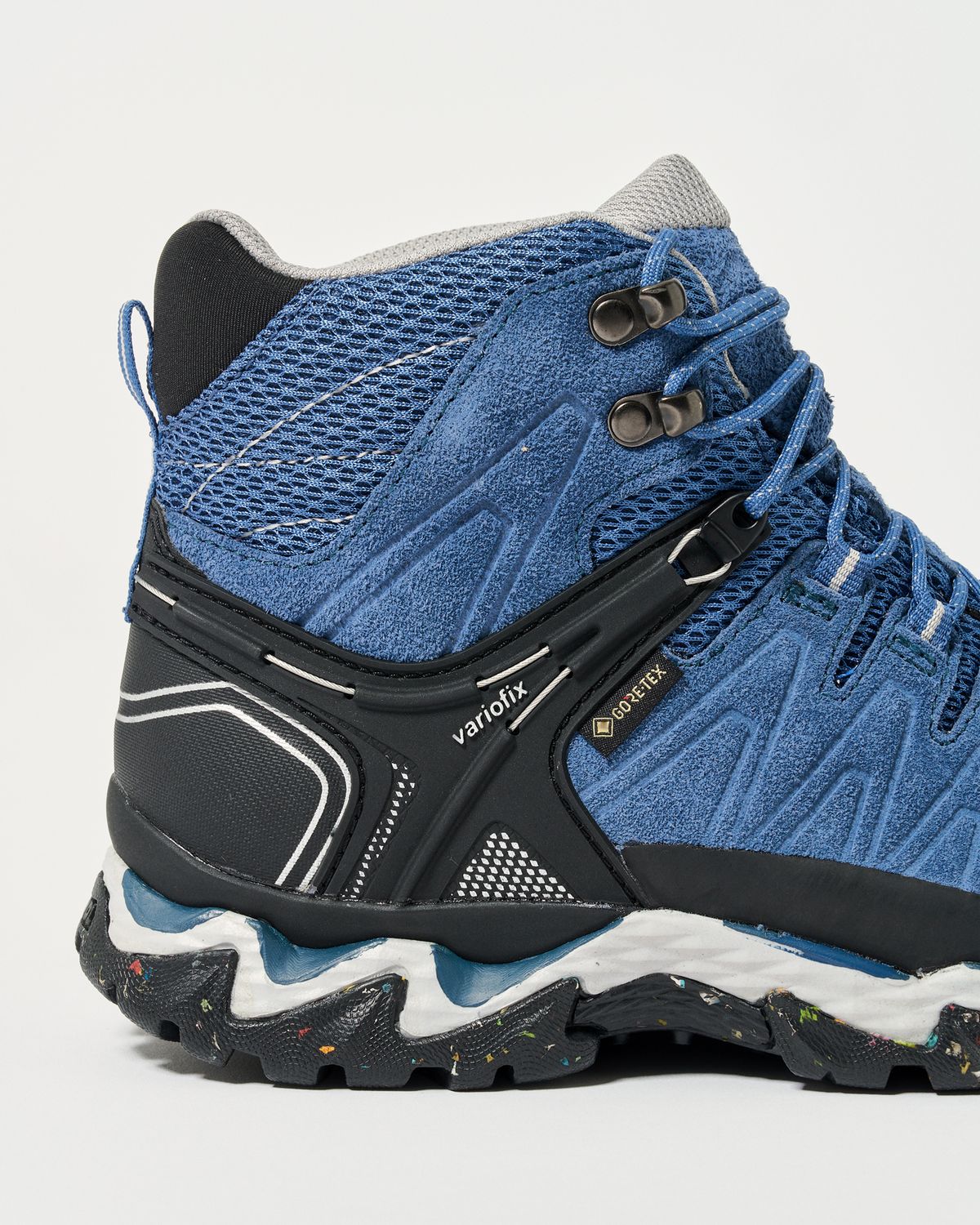 GORE-TEX waterproof protection