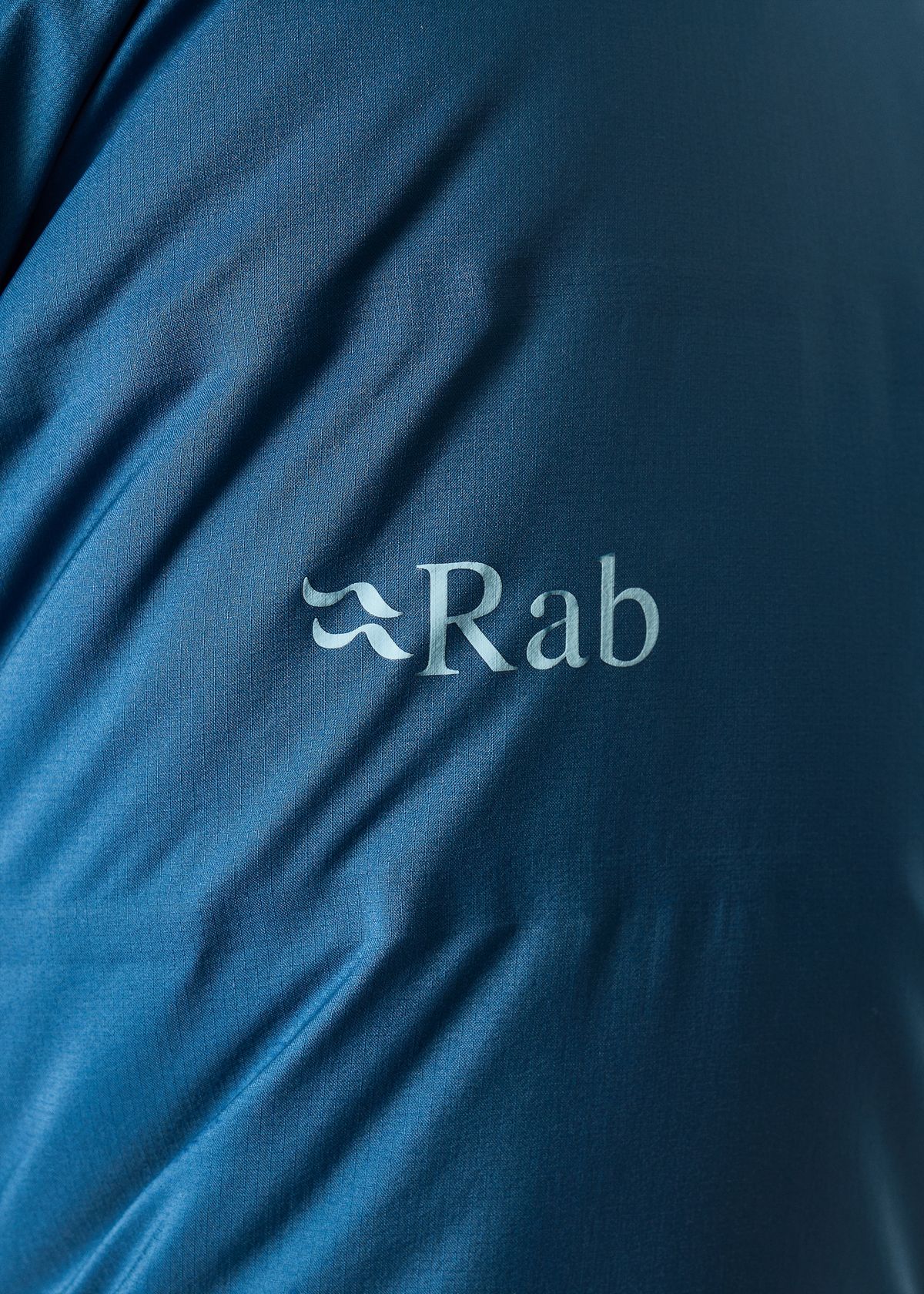 700 fill hydrophobic down insulation