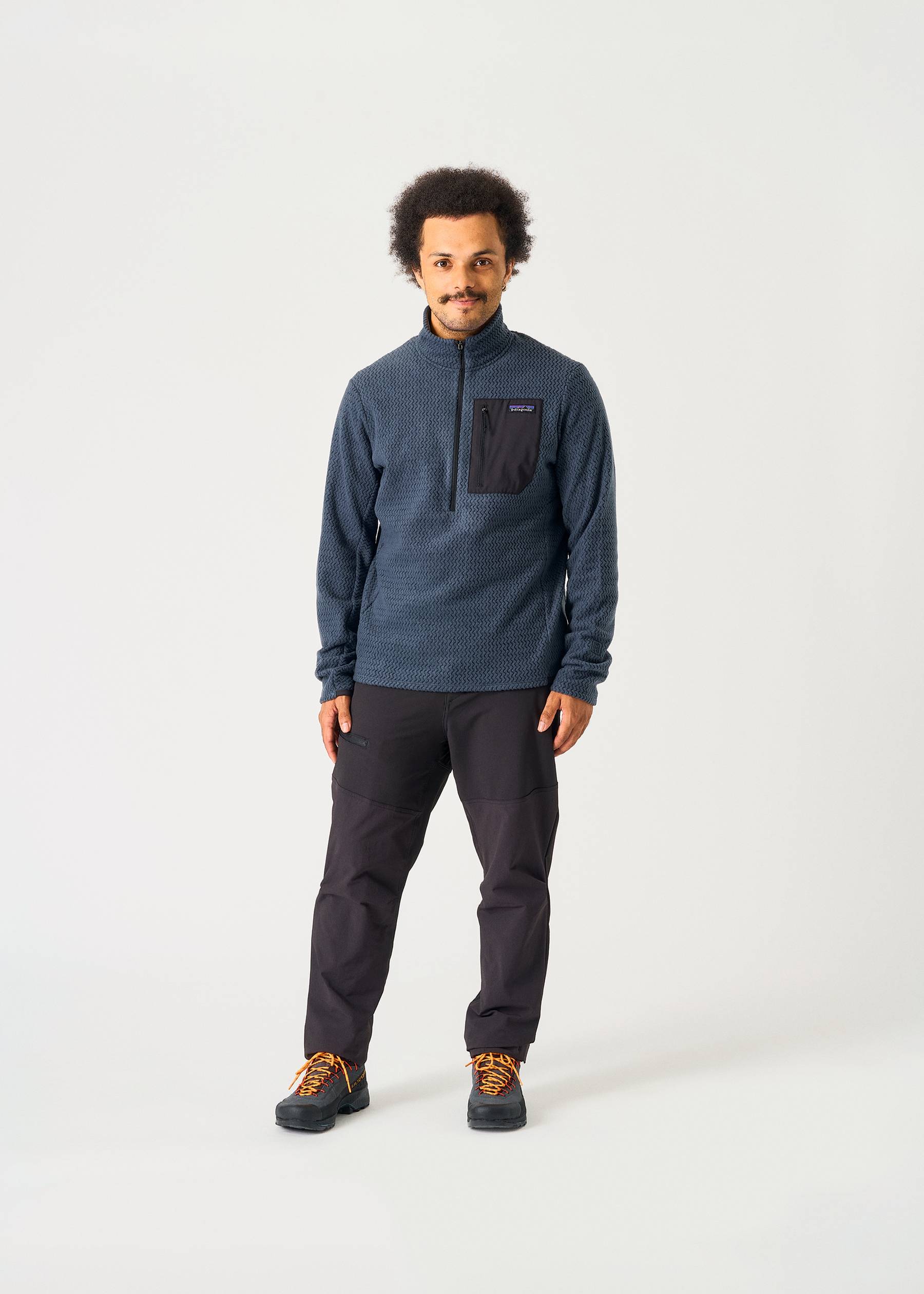 Image - 2 - R1 Air Zip Neck