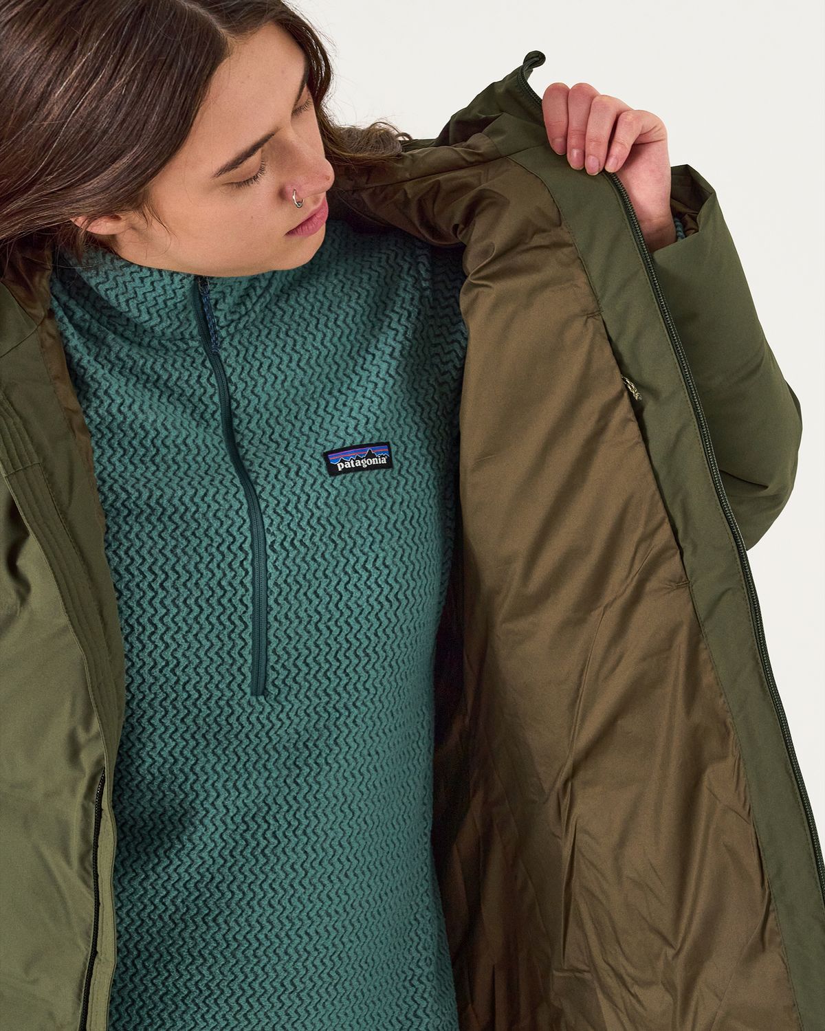 Internal zipped pocket