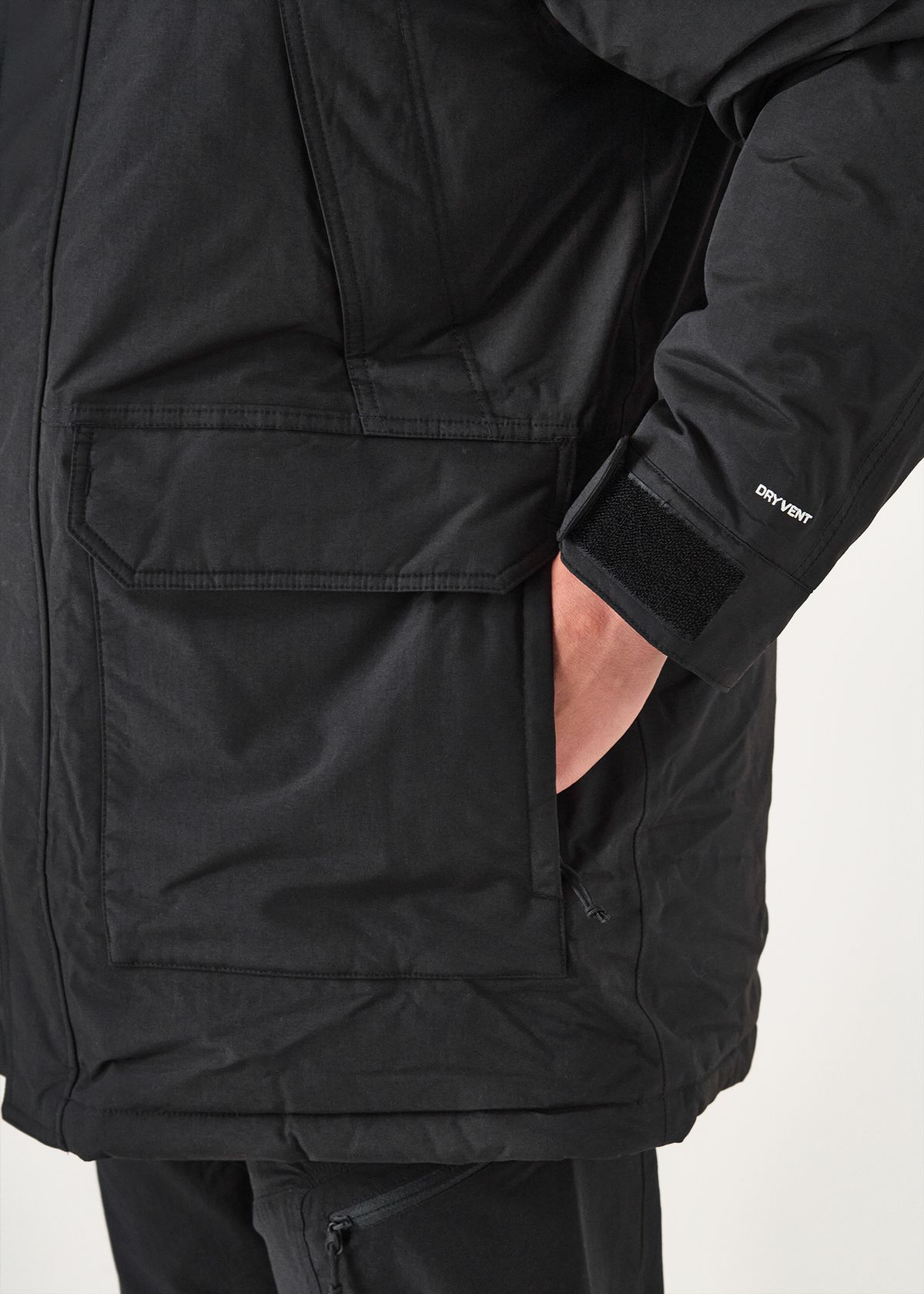 Dual entry hand pockets