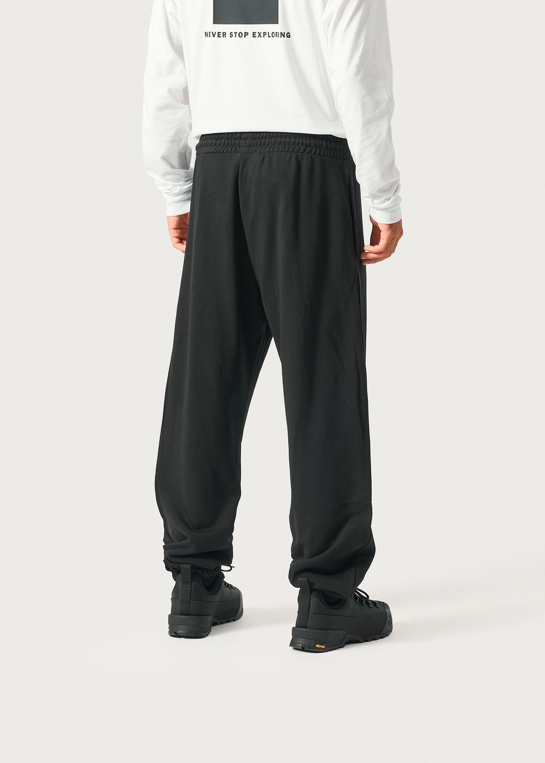 Image - 3 - TNF Essential Simple Dome Relaxed Jogger