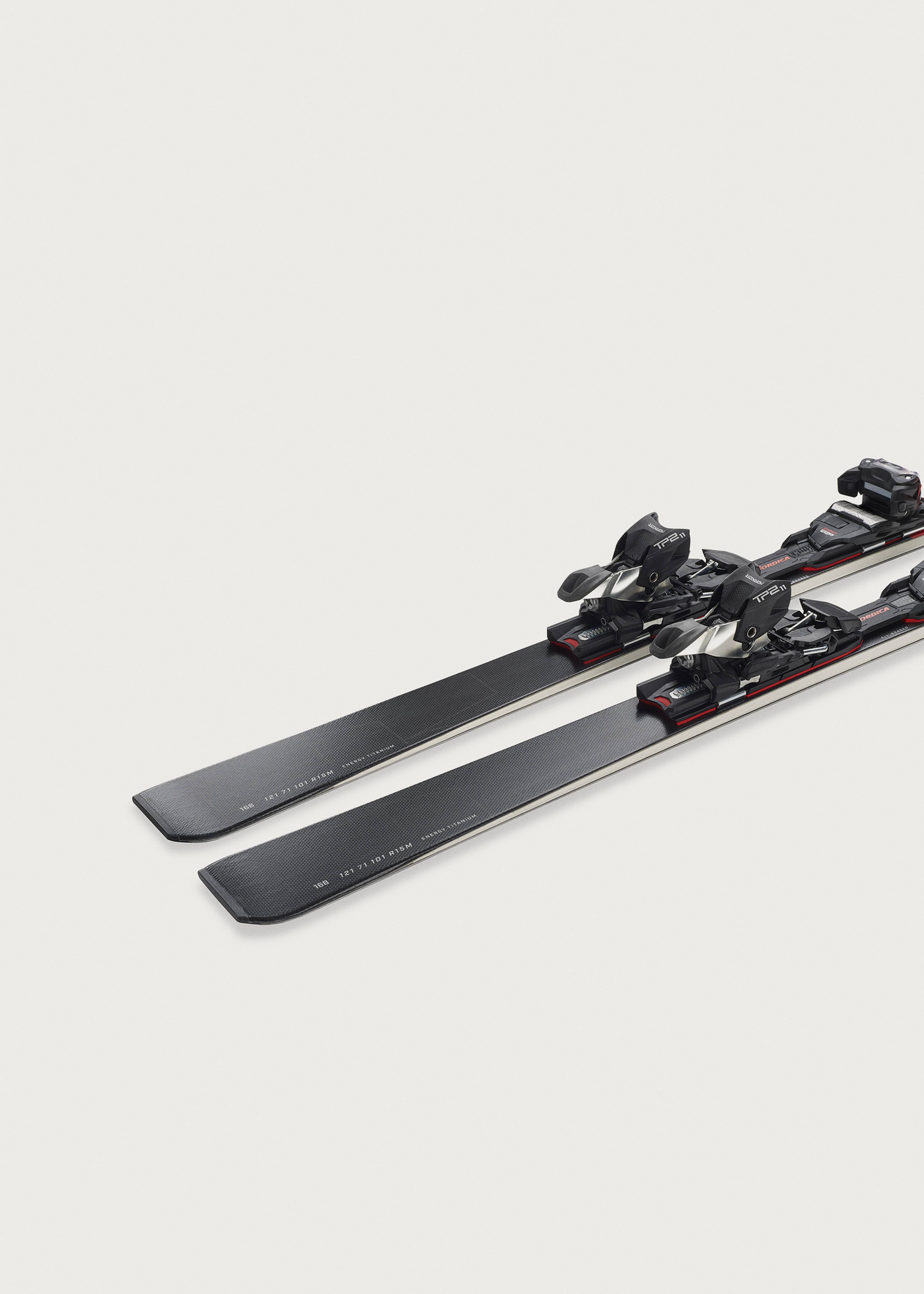 Nordica Spitfire TI Skis + TP2 Light 11 FDT Bindings