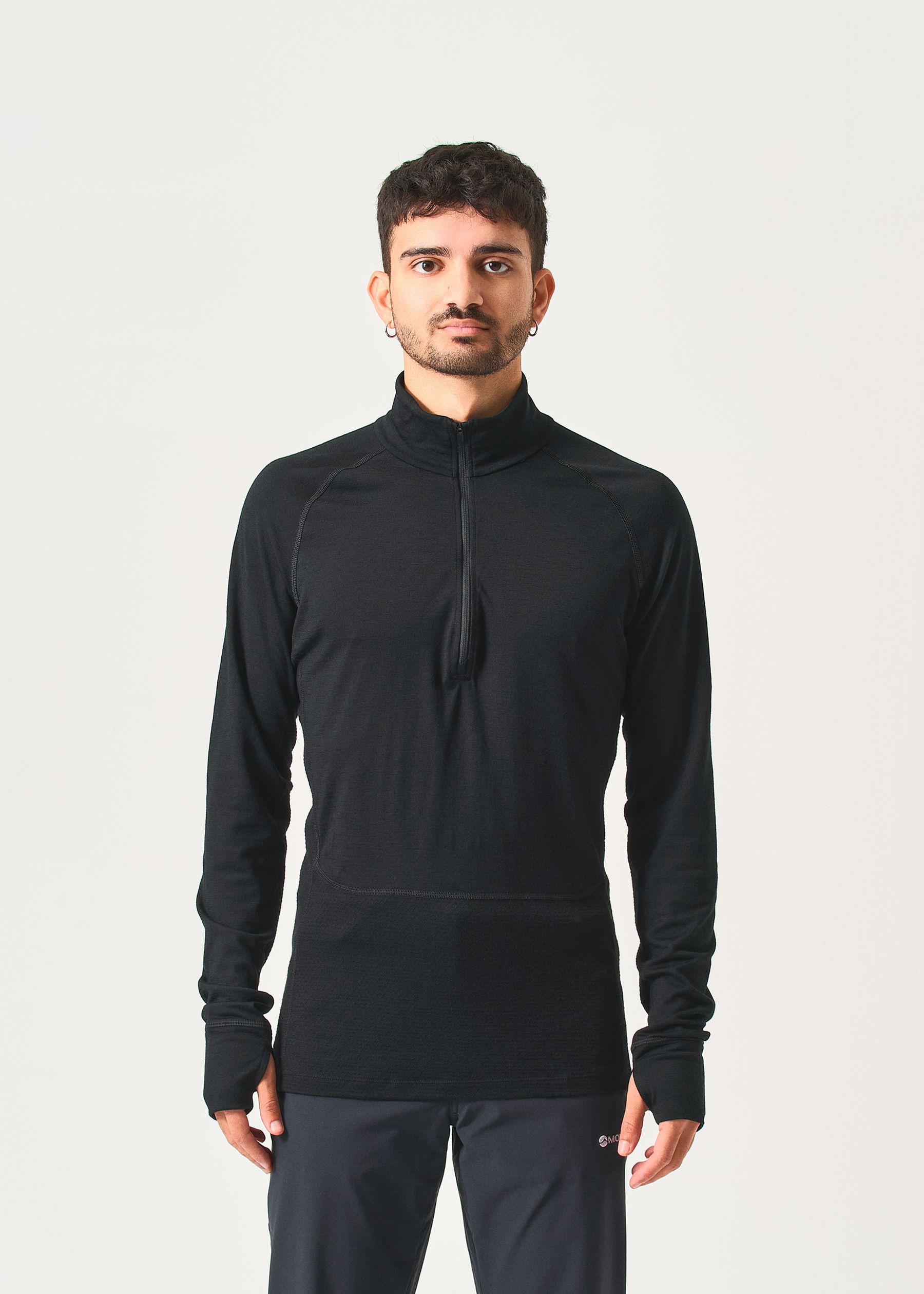 Image - 1 - 200 ZoneKnit Long Sleeved Zip Neck