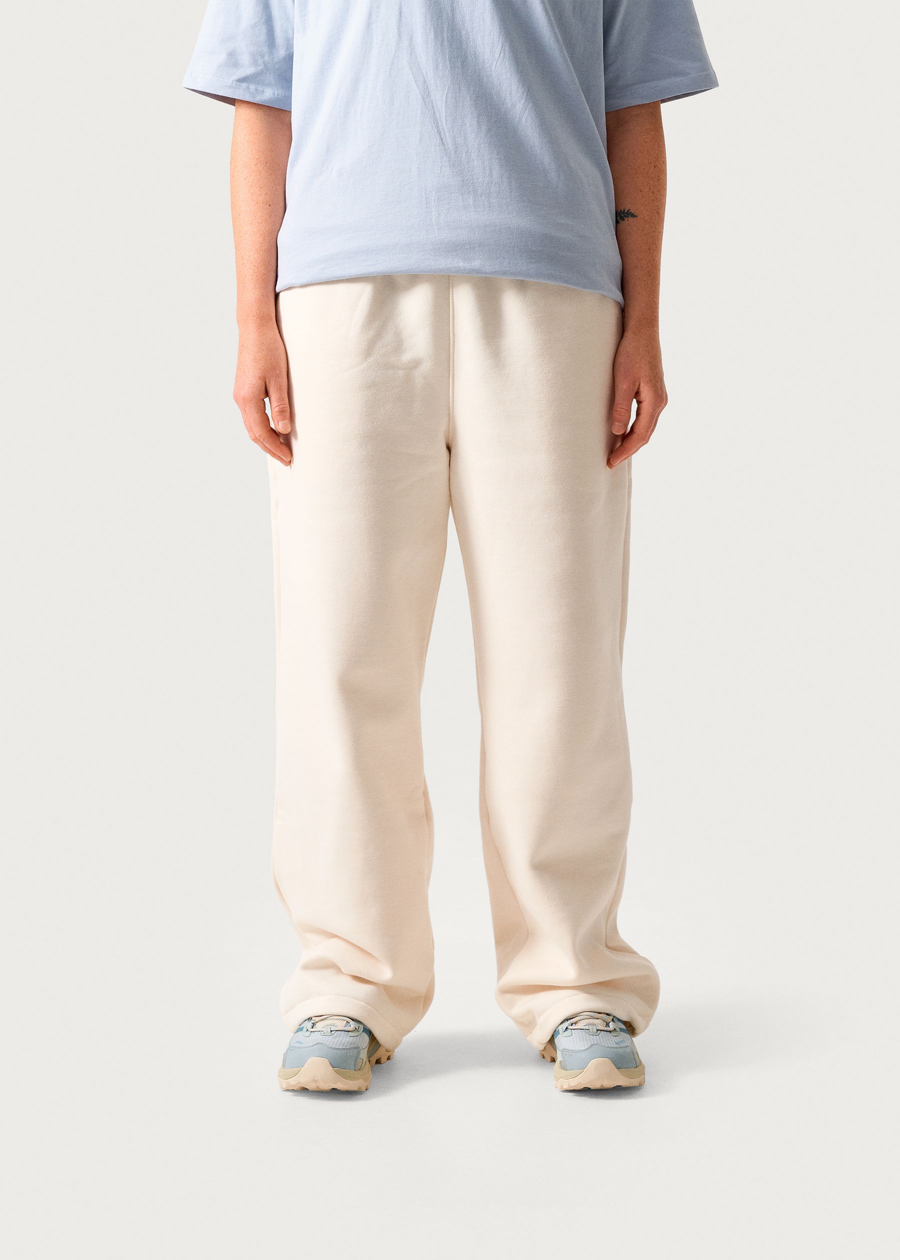 Image - 1 - TNF Red Box Sweatpants