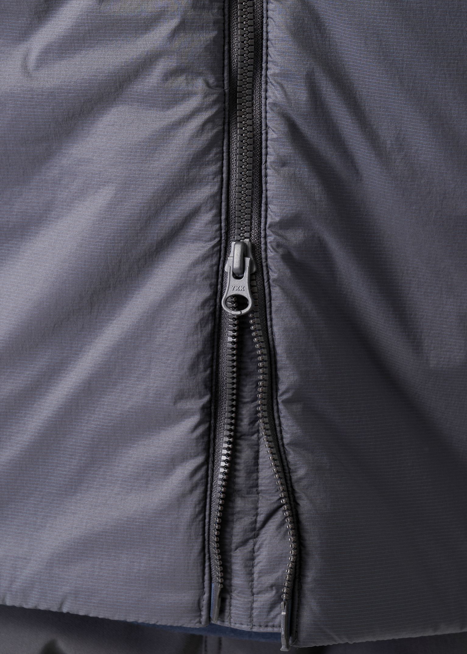 Two-way front zip