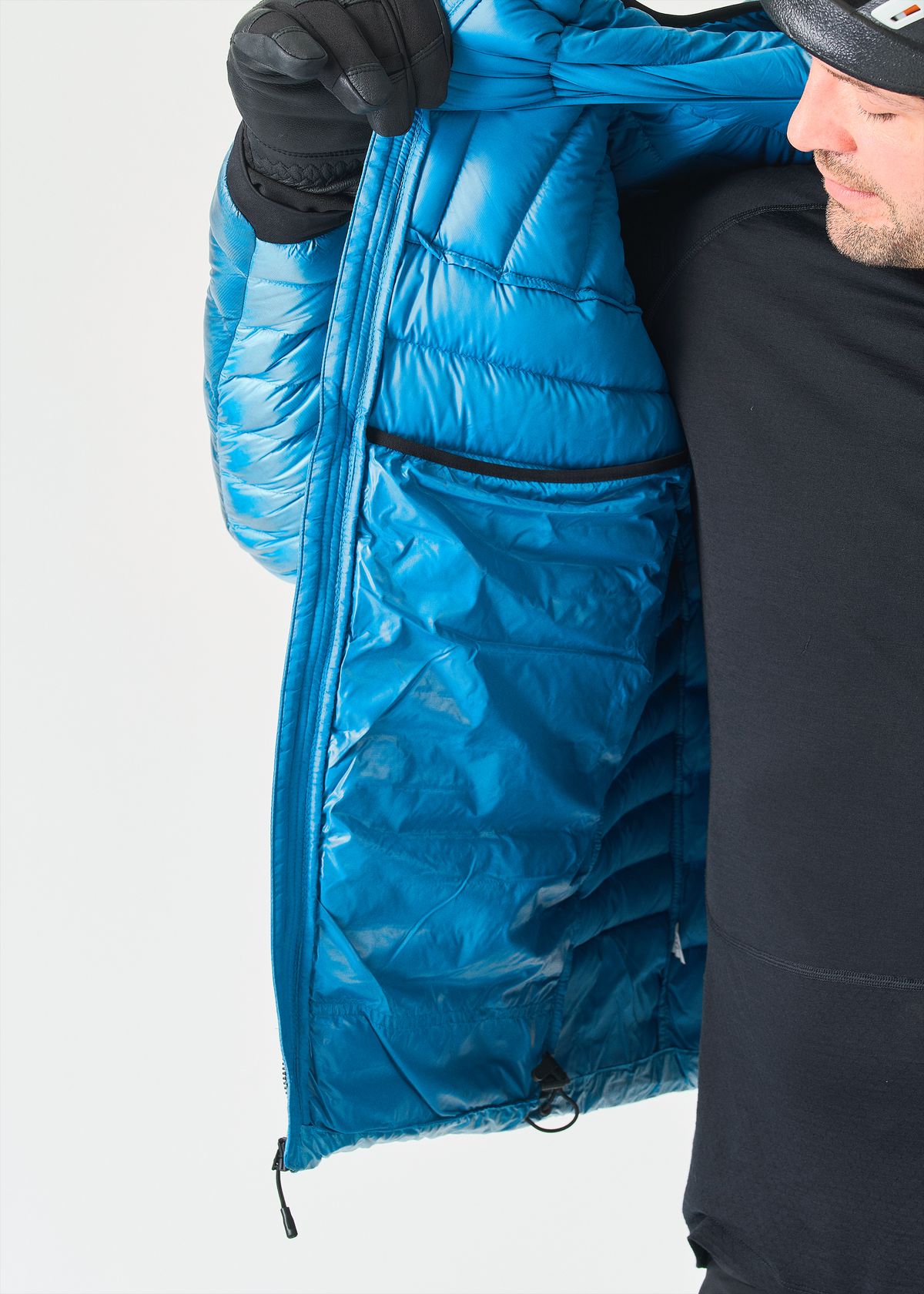 Internal drop pockets