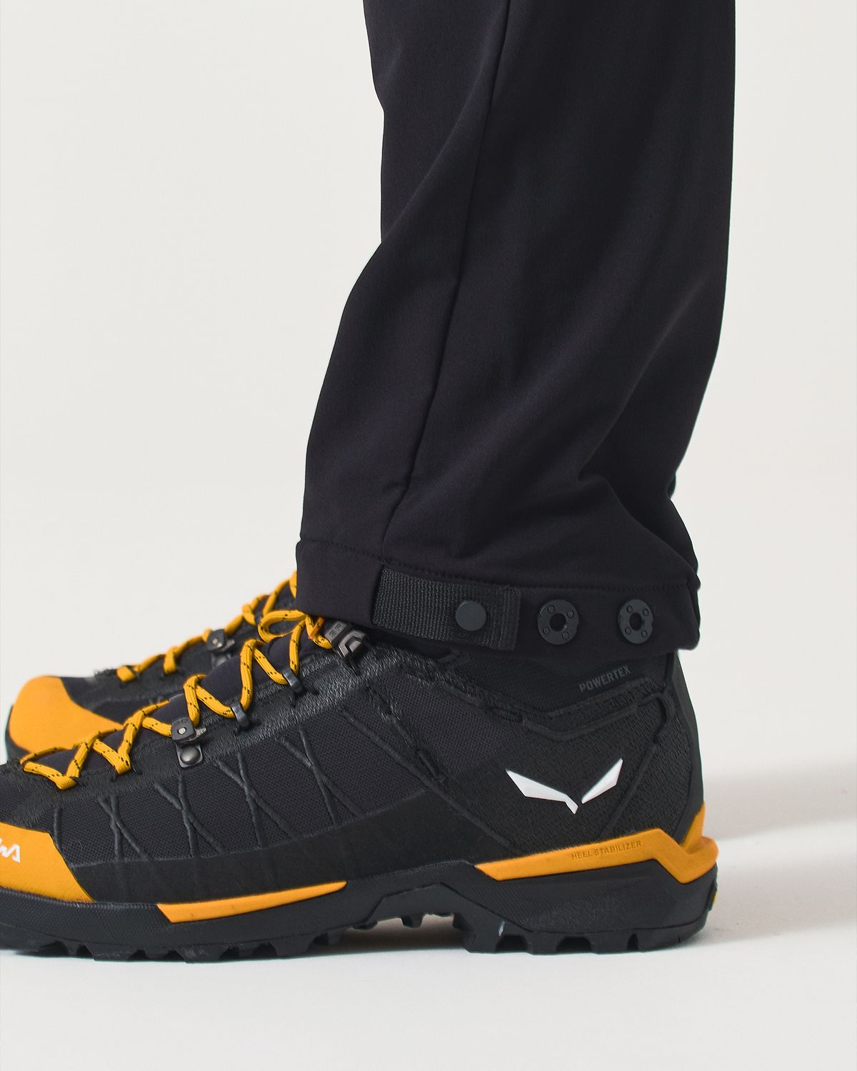 Snap adjustable cuffs