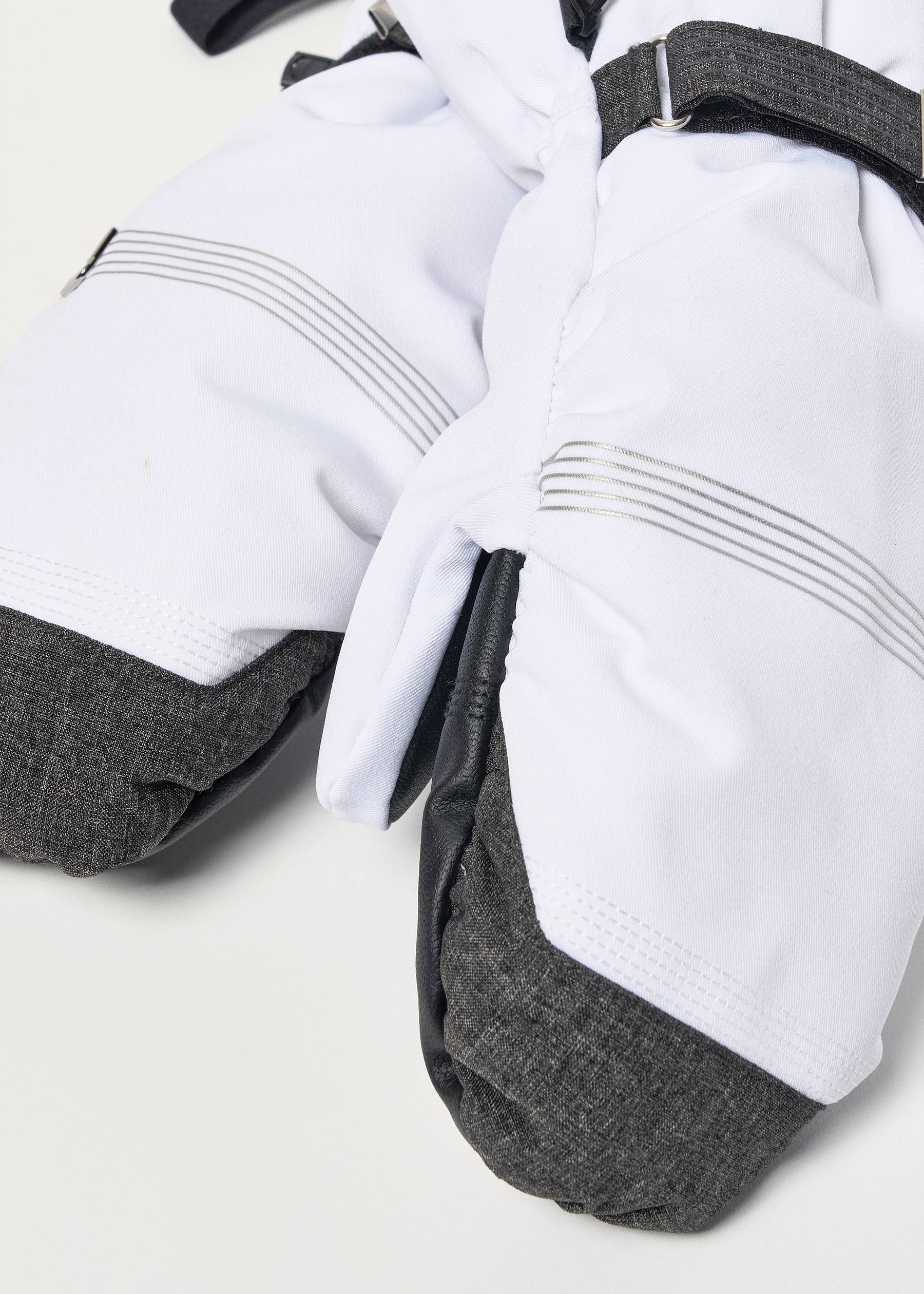 Image - 2 - Cozy R-TEX XT Mittens