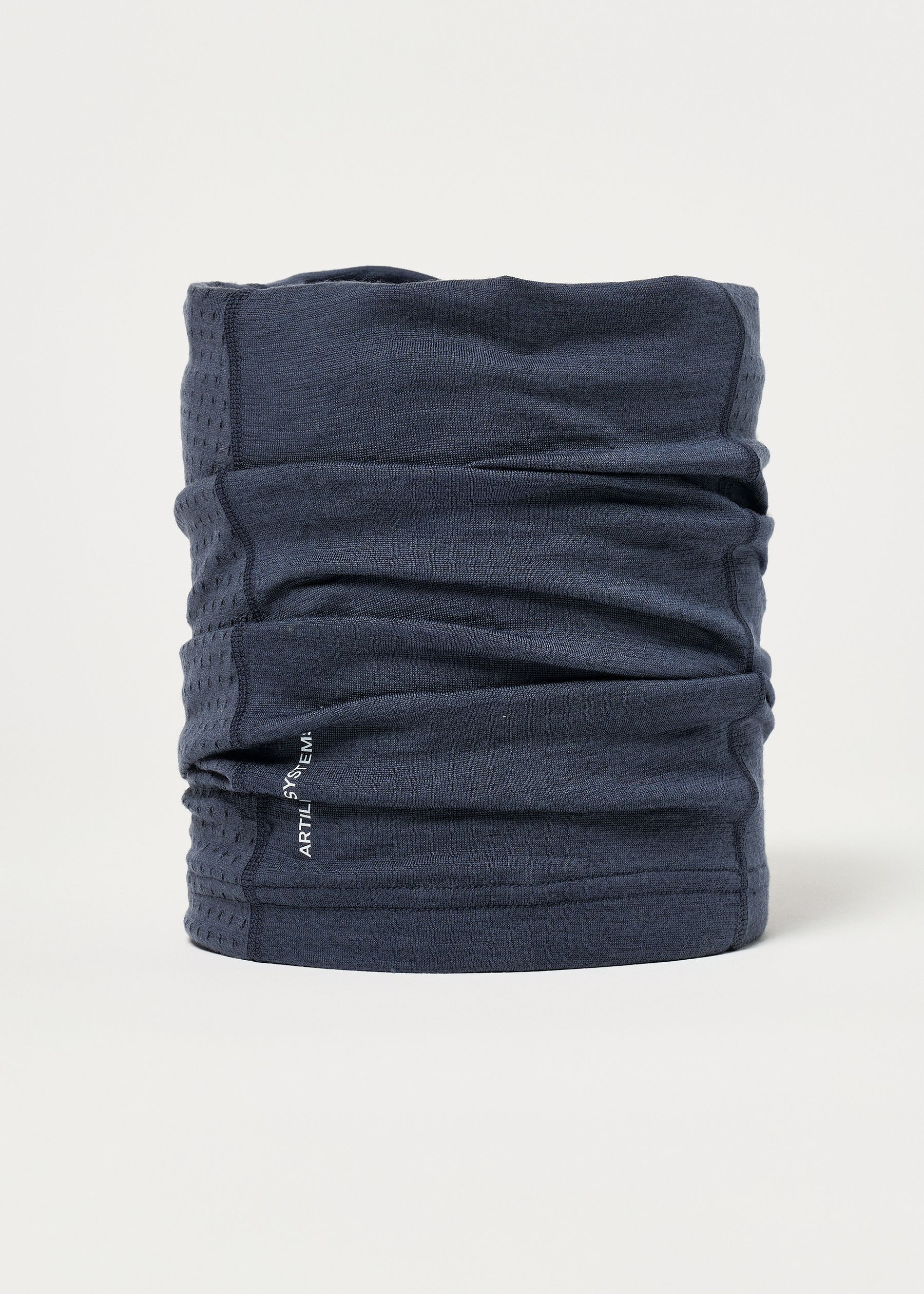 Image - 1 - Merino Darkhorse 185 Neck Tube