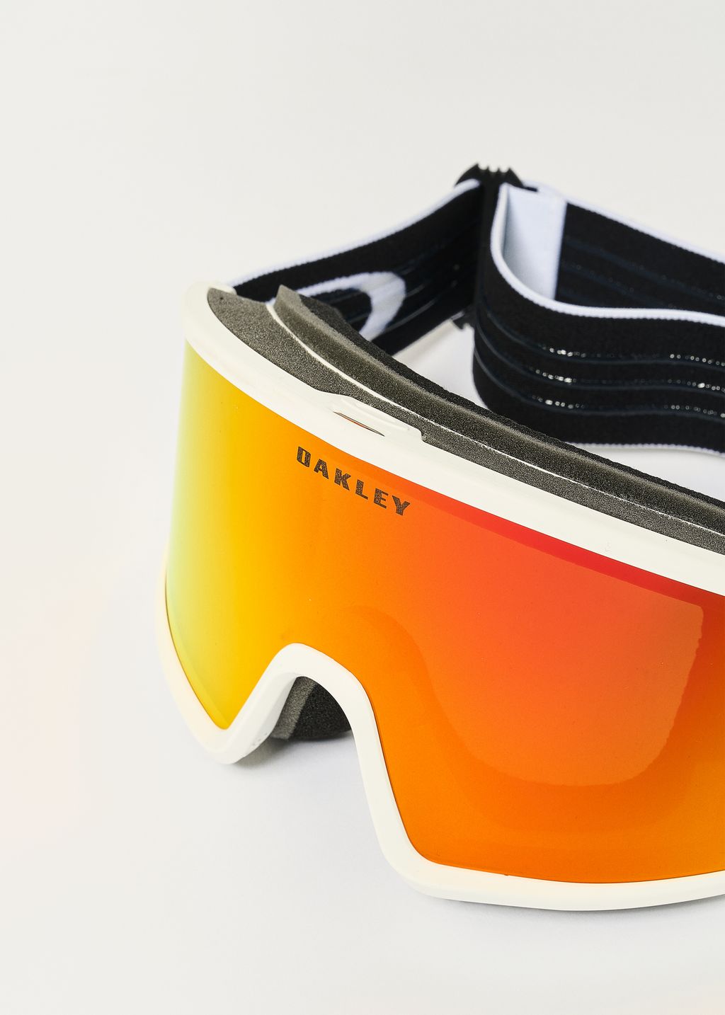 Oakley Target Line M Matte White / Fire Iridium Goggles