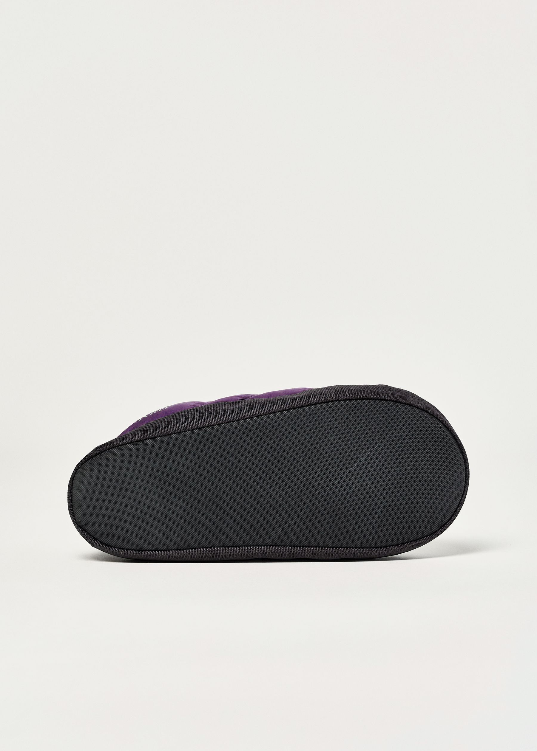 Image - 3 - Cirrus Hut Slippers