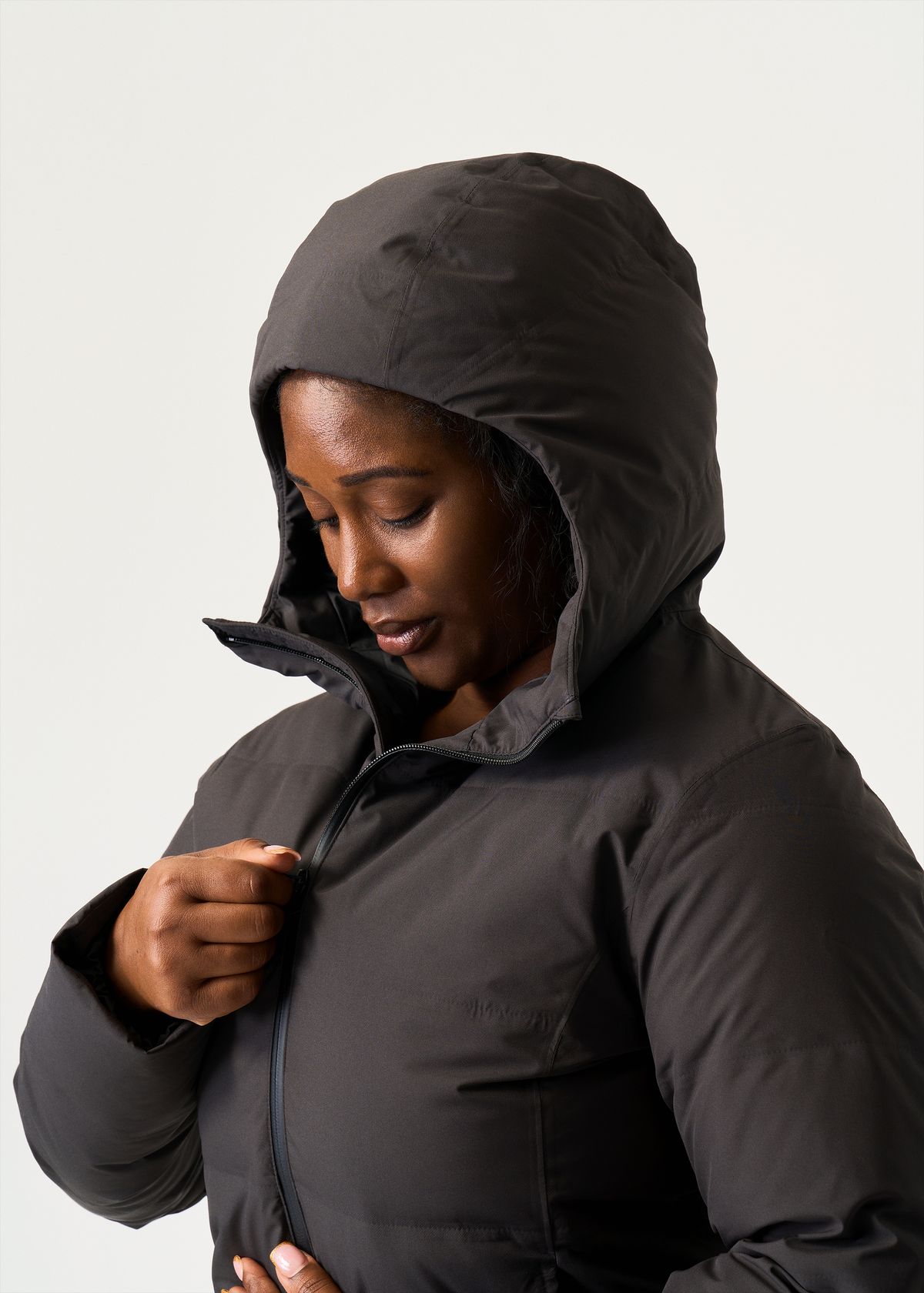 Adjustable, insulated hood