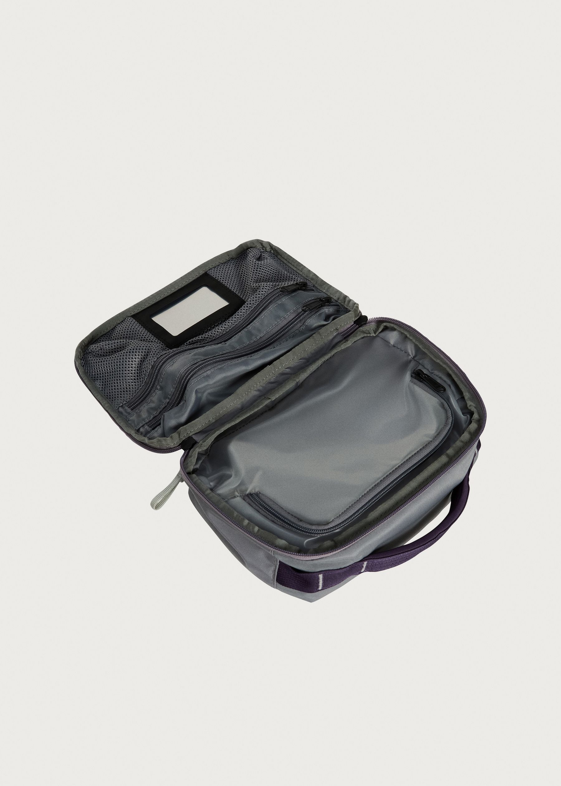 Image - 2 - Base Camp Voyager Toiletry Kit