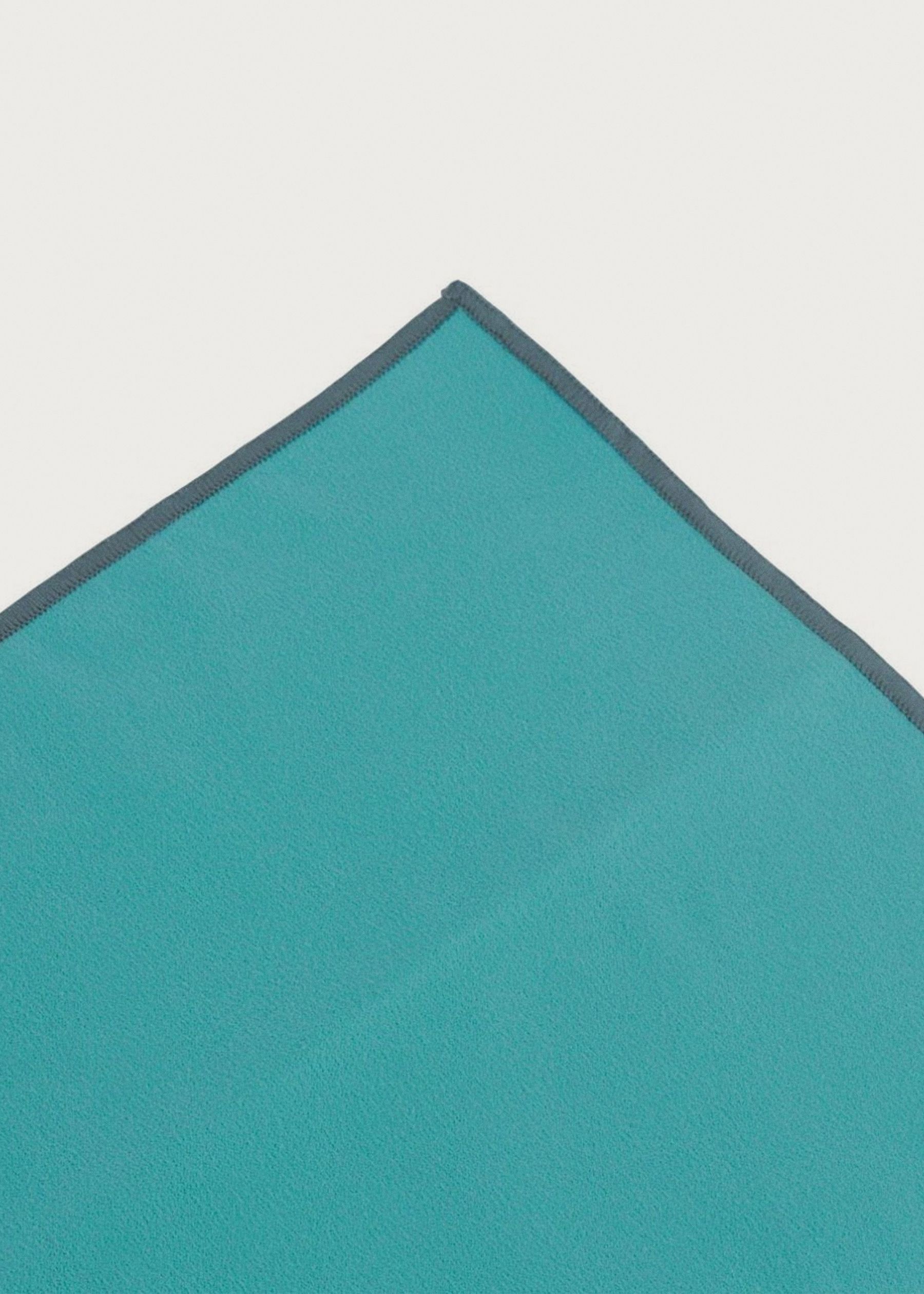 Image - 2 - Recycled SoftFibre Trek Towel - XL