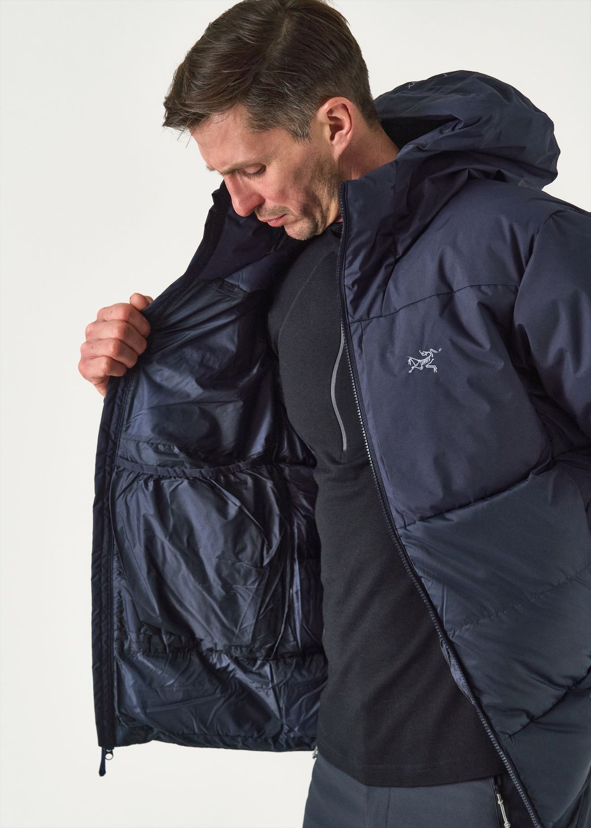 Internal drop pockets