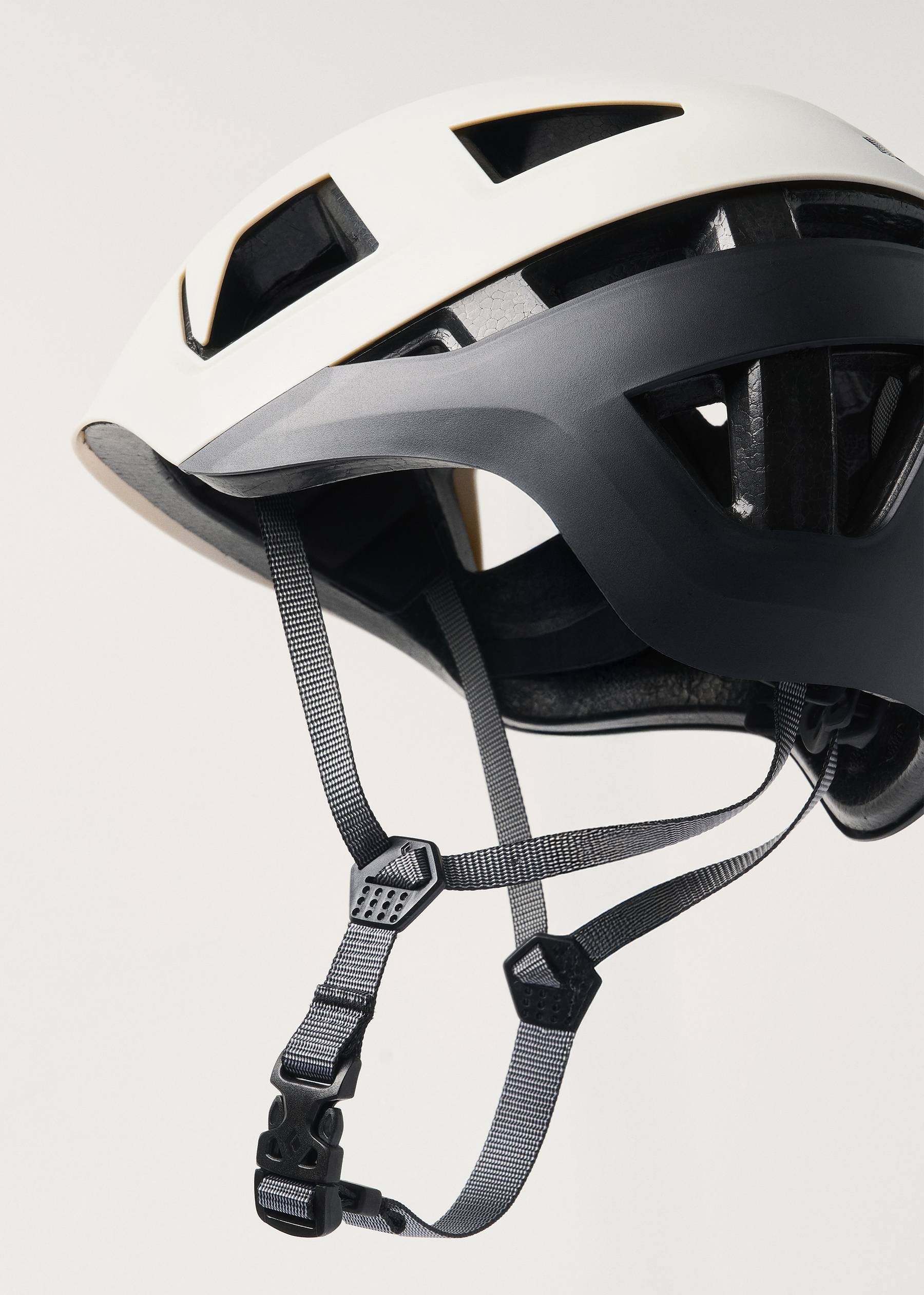 Image - 2 - Capitan E Helmet