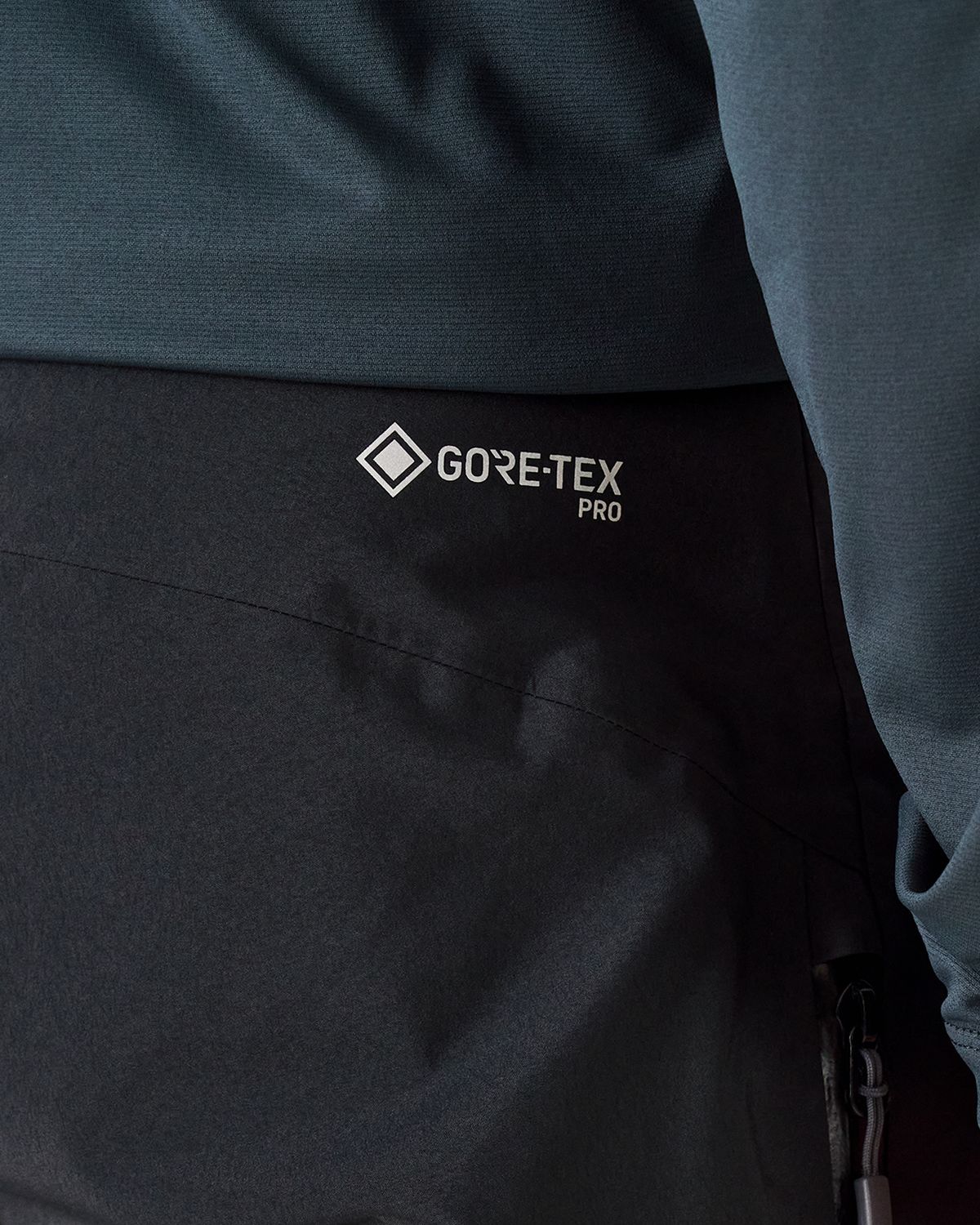  GORE-TEX Pro Most Breathable waterproof protection