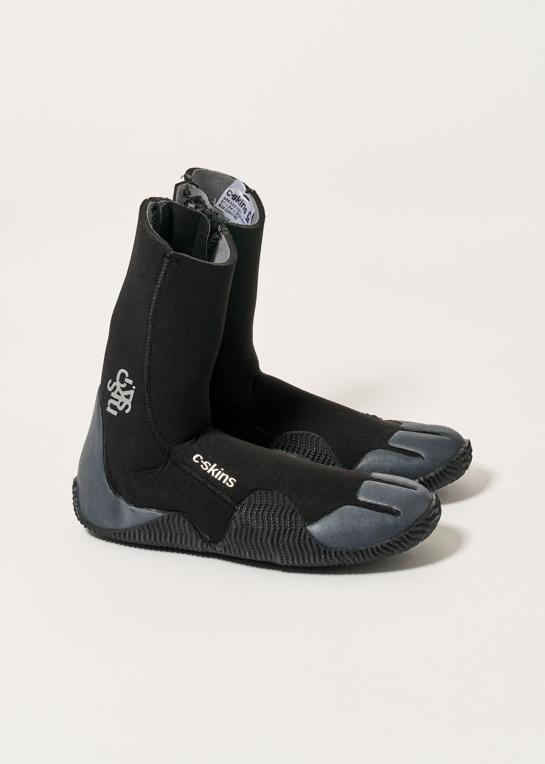 Image - 2 - Adults Legend 5mm Zipped Boots