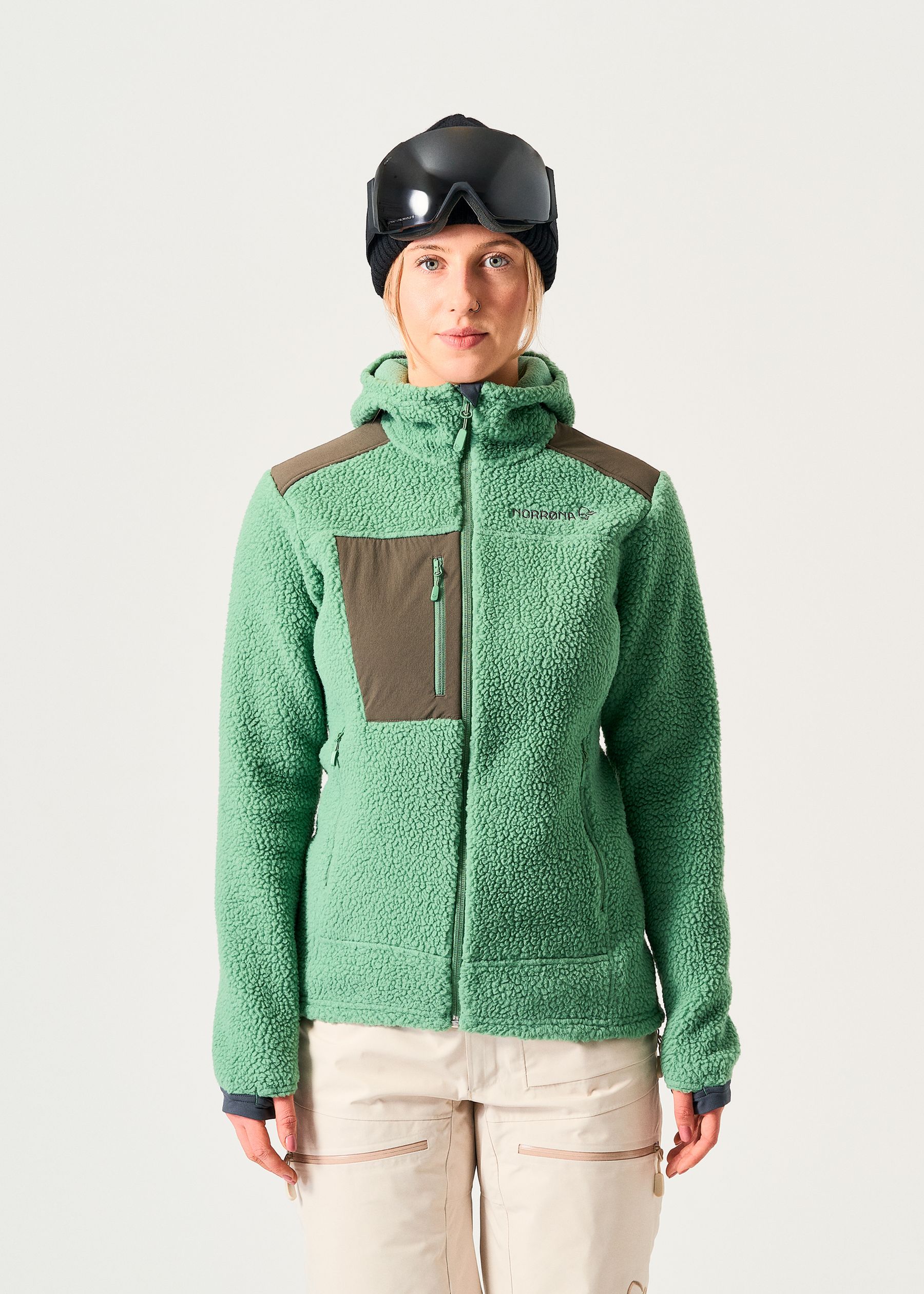 Image - 1 - Trolveggen Warm3 Zip Hood