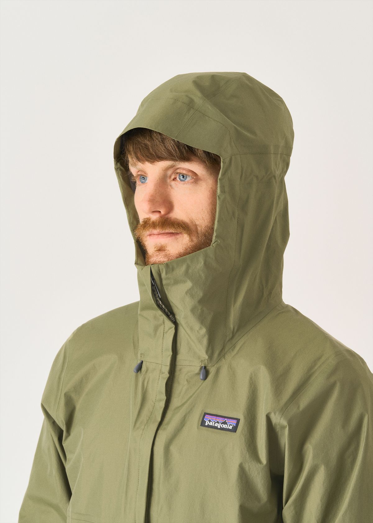 Adjustable hood