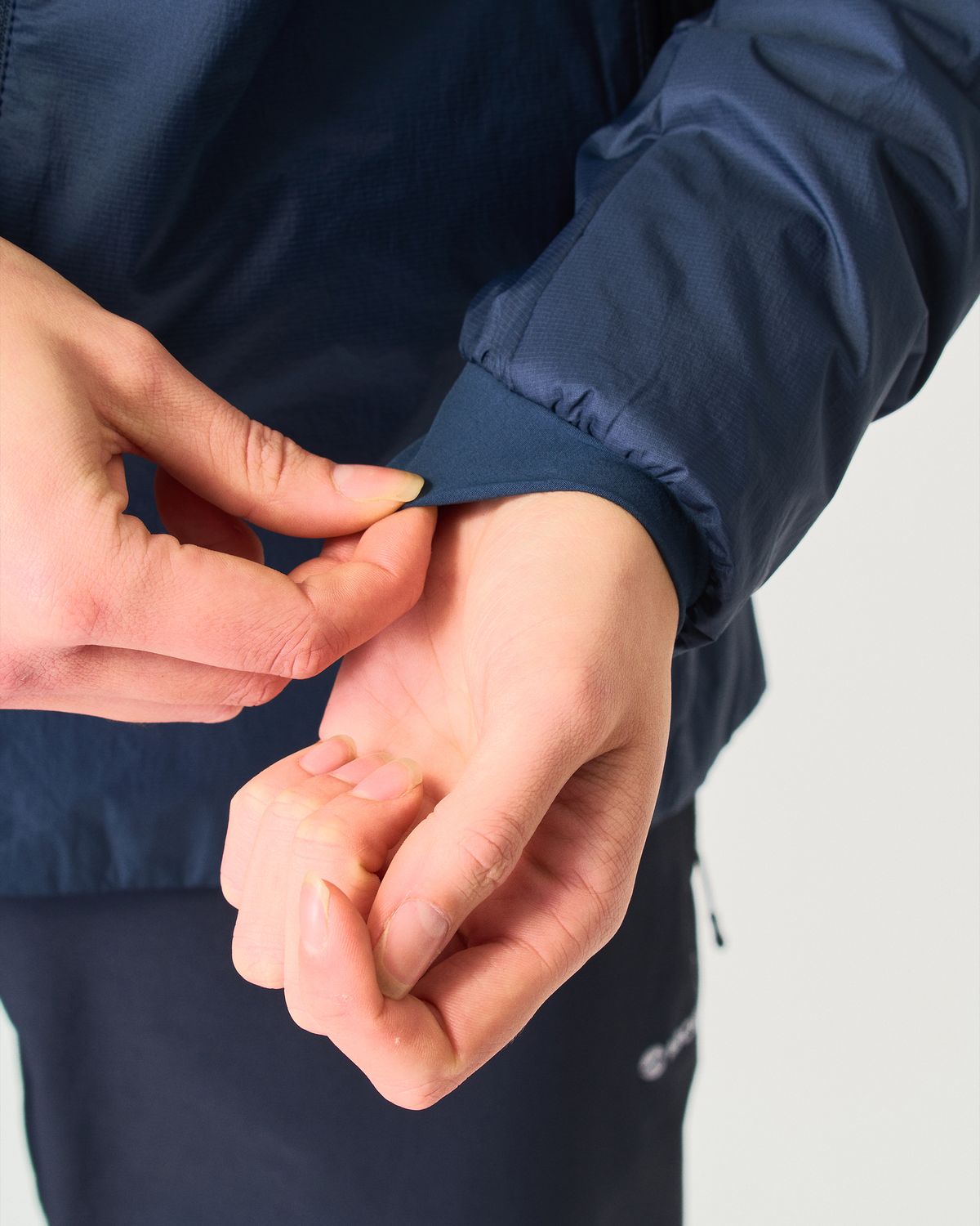 Self-sealing elasticated cuffs