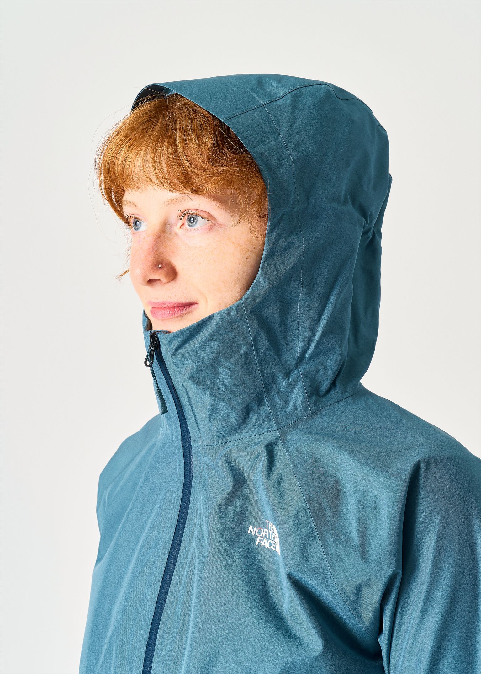 Adjustable hood