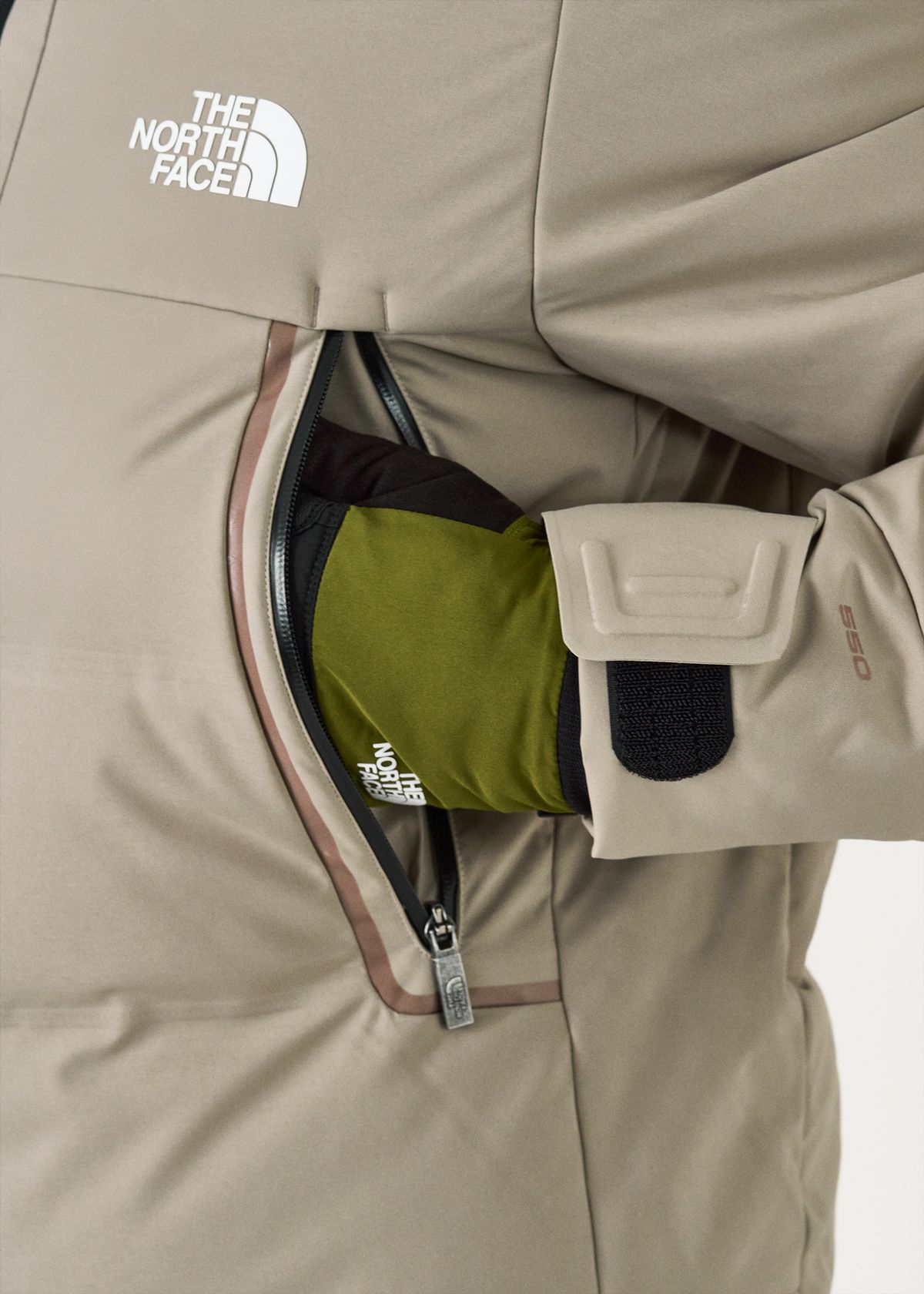 4-way stretch DryVent fabric (not taped)