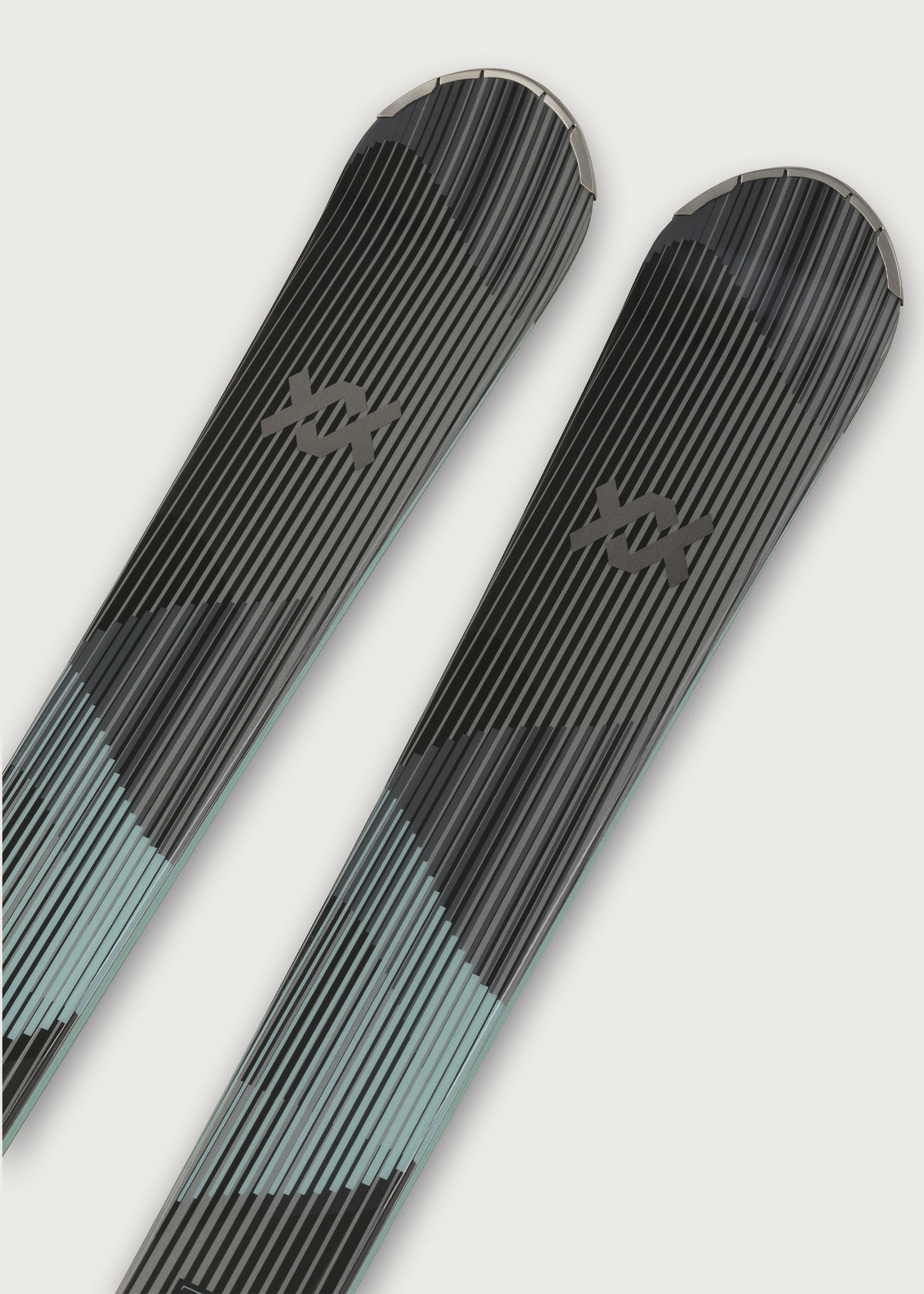 Volkl Shine MT Skis + Vmotion 10 GW Bindings