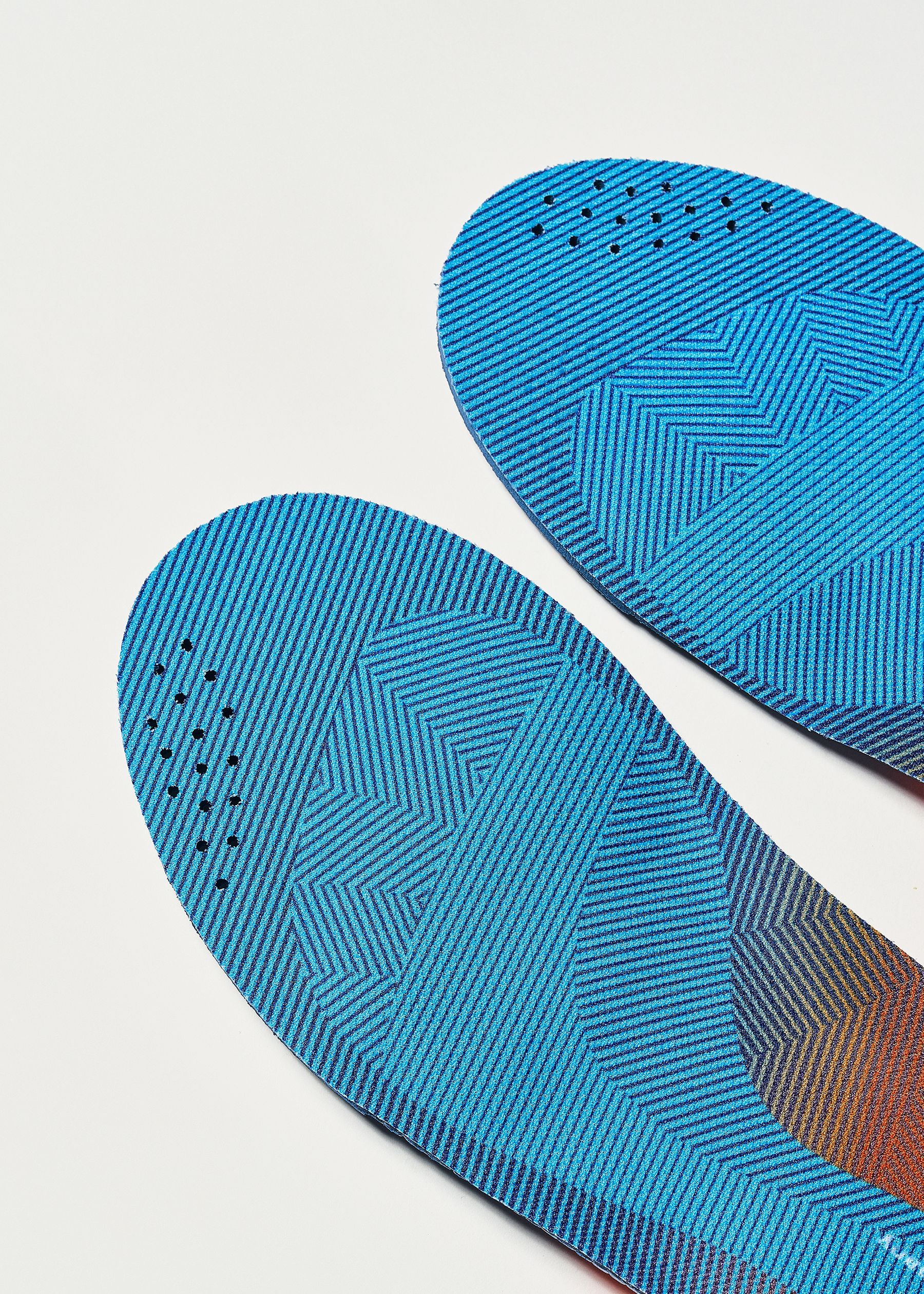 Image - 2 - Cushioning Gel 3D Insoles