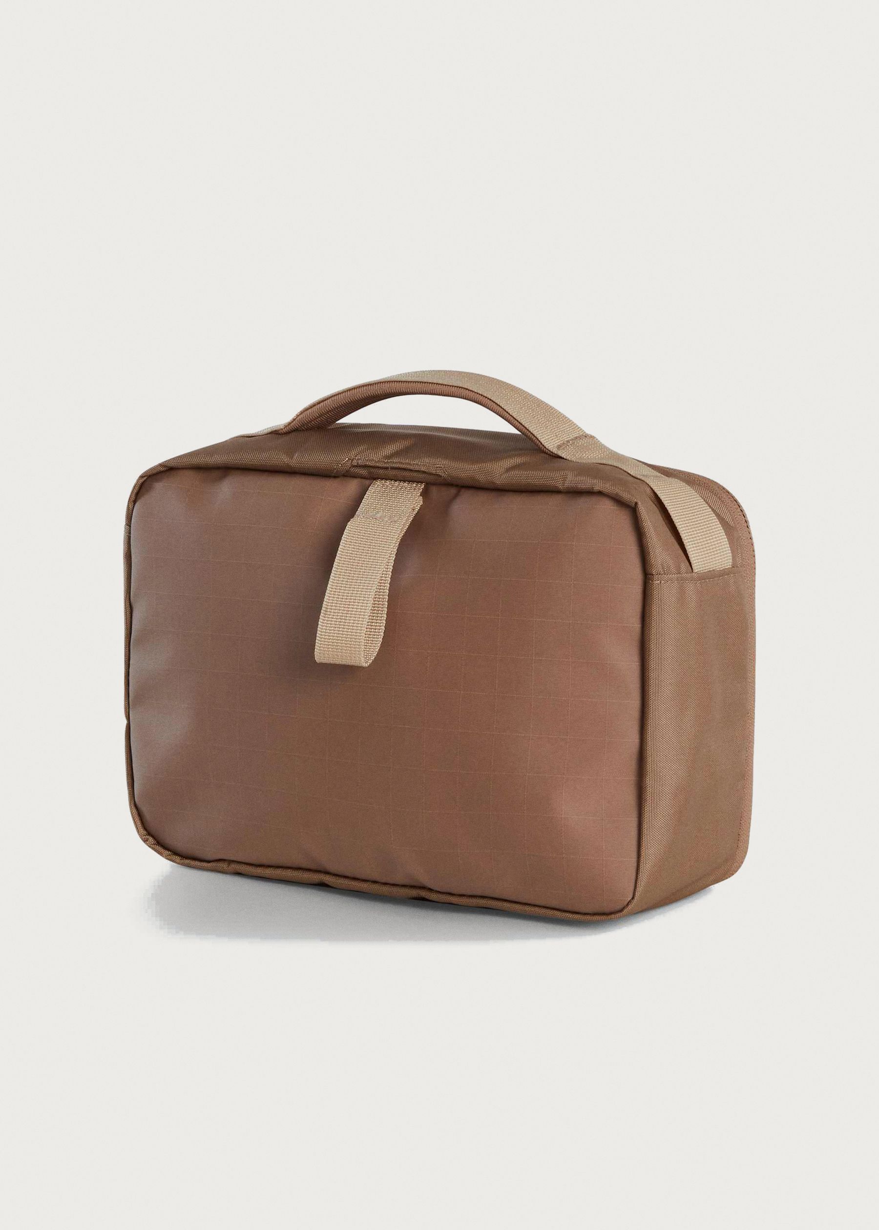 Image - 3 - Base Camp Voyager Toiletry Kit