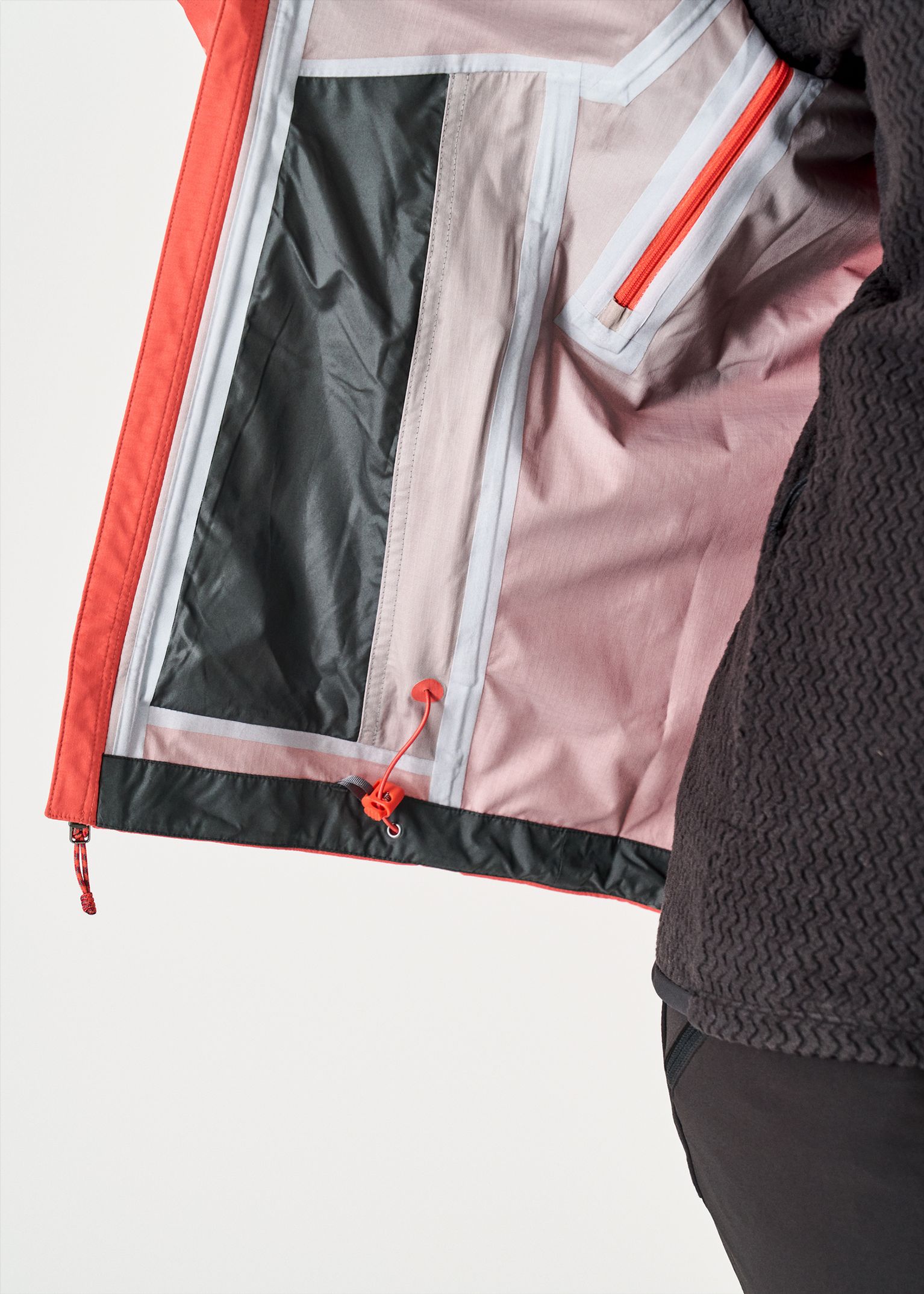 Hem drawcord 